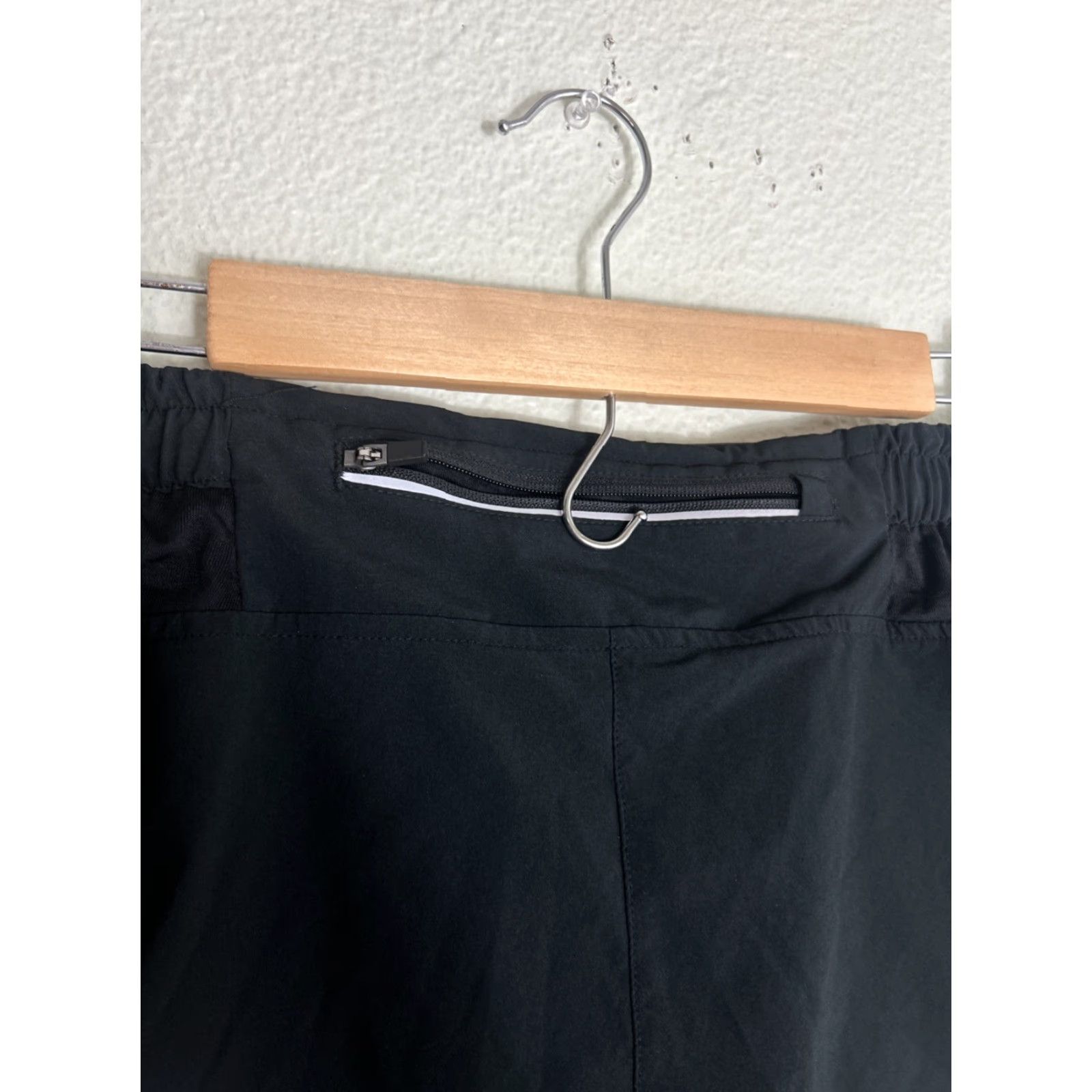 Vintage Rabbit Womens Medium Black Lined Running Shorts Drawstring Athletic Activity 26x3 Size 32" / US 10 / IT 46 - 7 Thumbnail