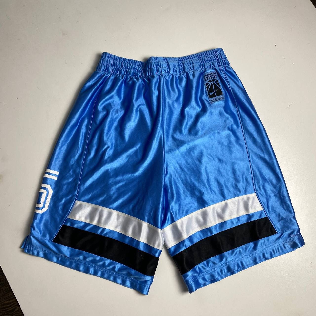 Nike Nike basketball short Size:M Size US 32 / EU 48 - 2 Thumbnail