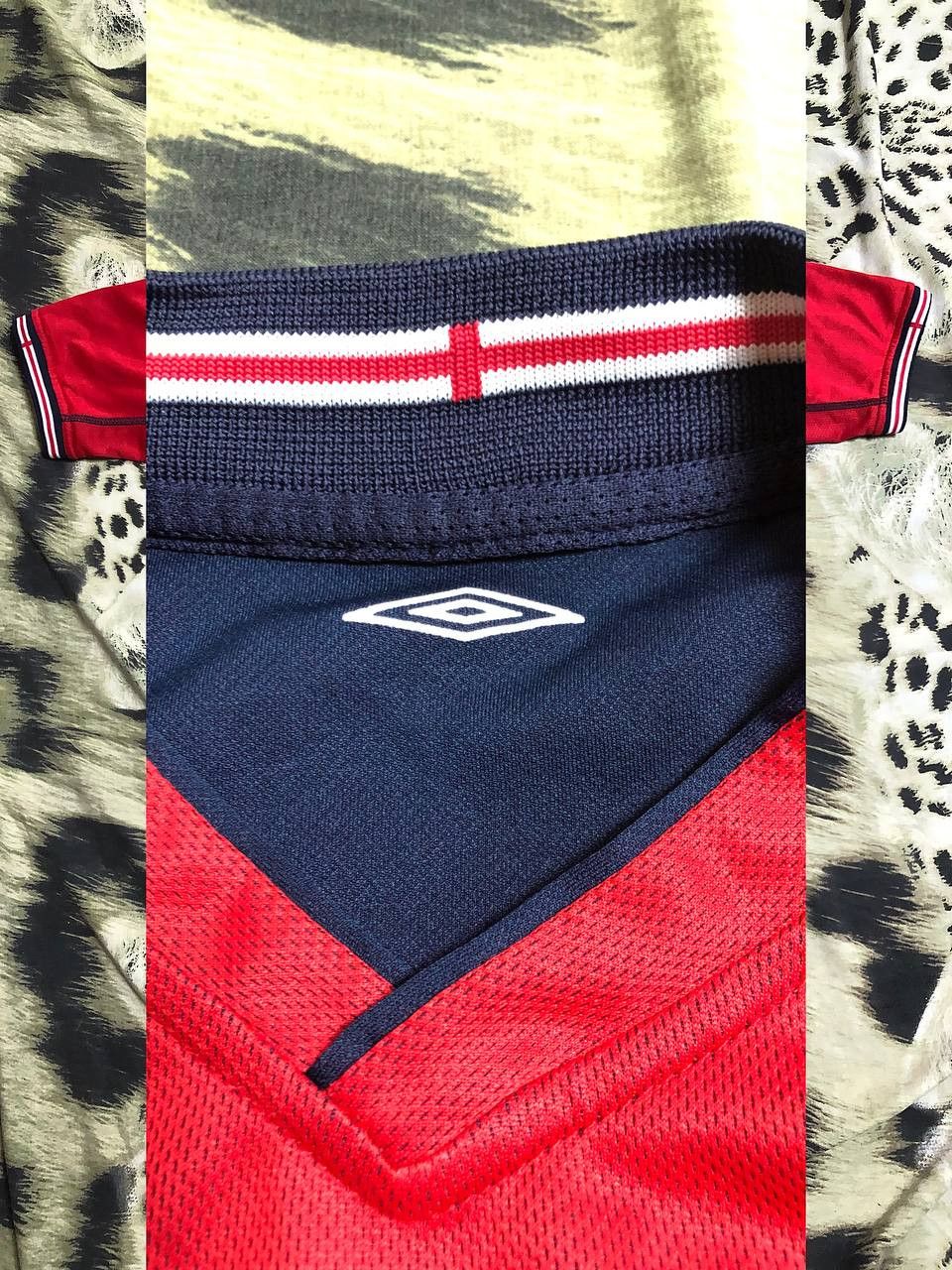 Umbro Vintage Umbro England Football Shirt Away Reversible Top Size US S / EU 44-46 / 1 - 6 Thumbnail