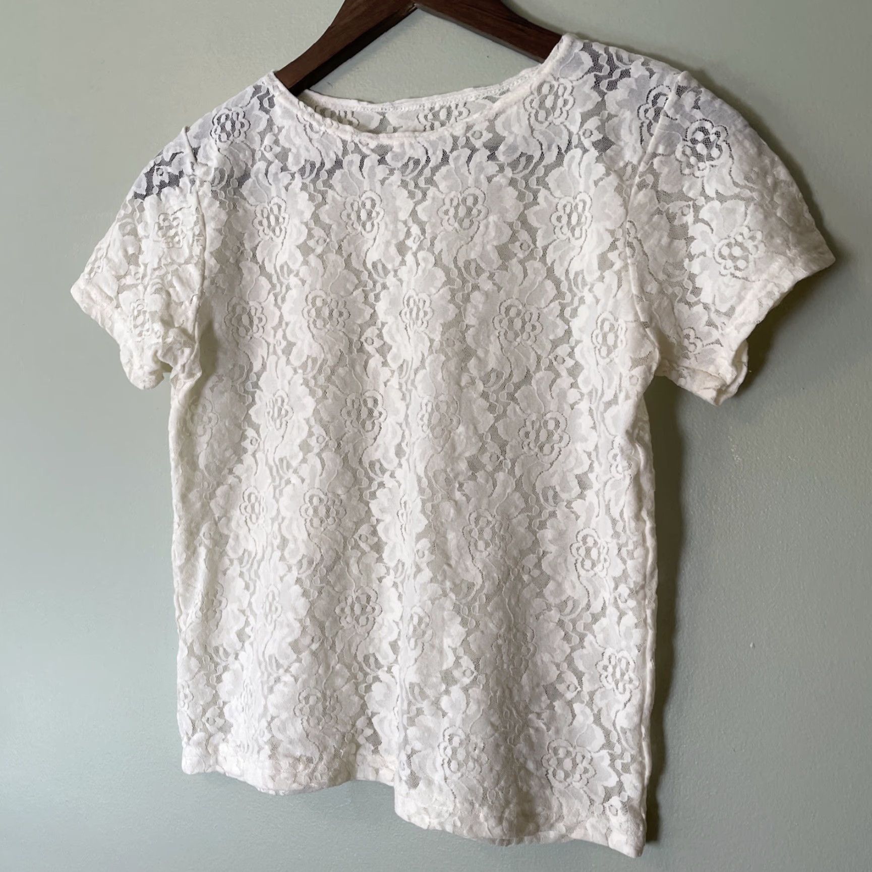 Vintage Cream Lace Short Sleeve Fitted Top, Small/Medium, Vintage, Romance, Cottagecore, Women, Blouse Size S / US 4 / IT 40 - 3 Thumbnail
