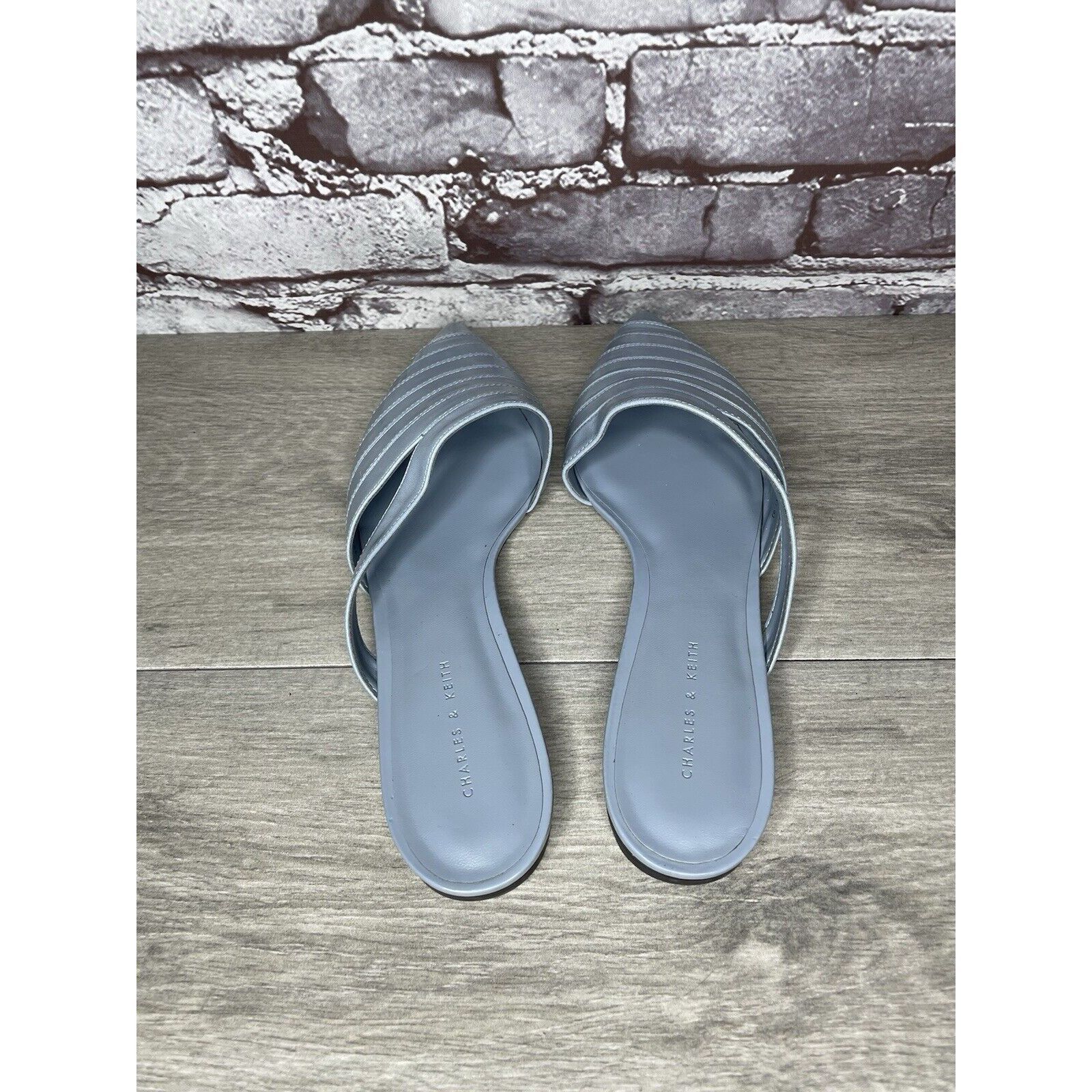 Other Charles Keith Blue Leather Pointed Toe Flats Mules Shoes Wom Size US 7.5 / IT 37.5 - 6 Thumbnail