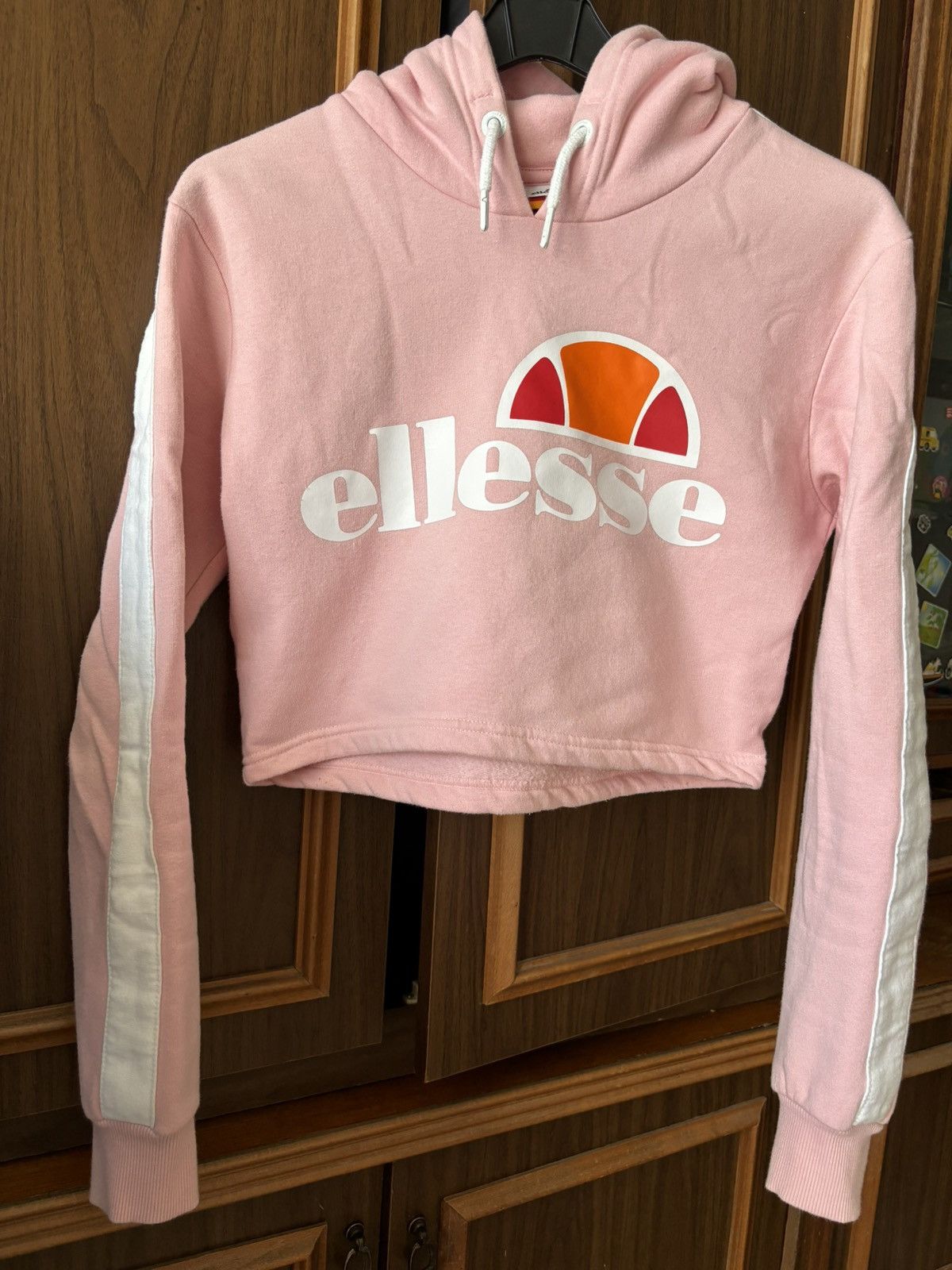 Ellesse Ellesse crop top streewear vintage Size XS / US 0-2 / IT 36-38 - 1 Thumbnail