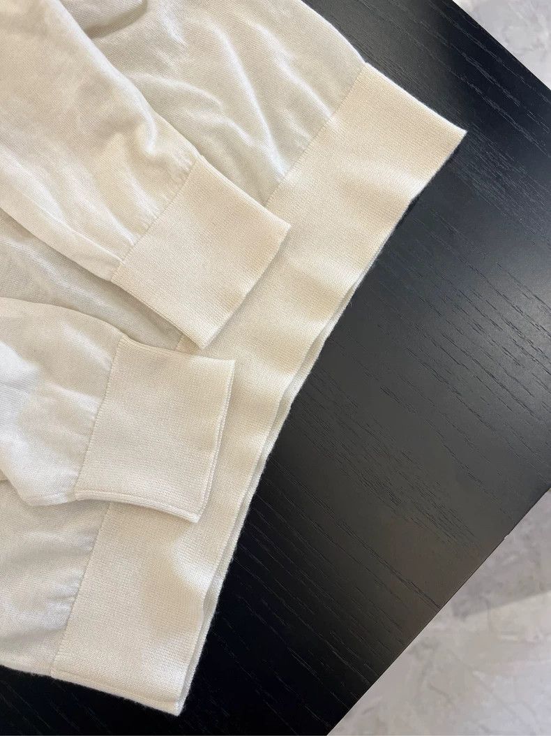Loewe LOEWE High collar embroidered cashmere knitted shirt white Size XS / US 0-2 / IT 36-38 - 5 Thumbnail