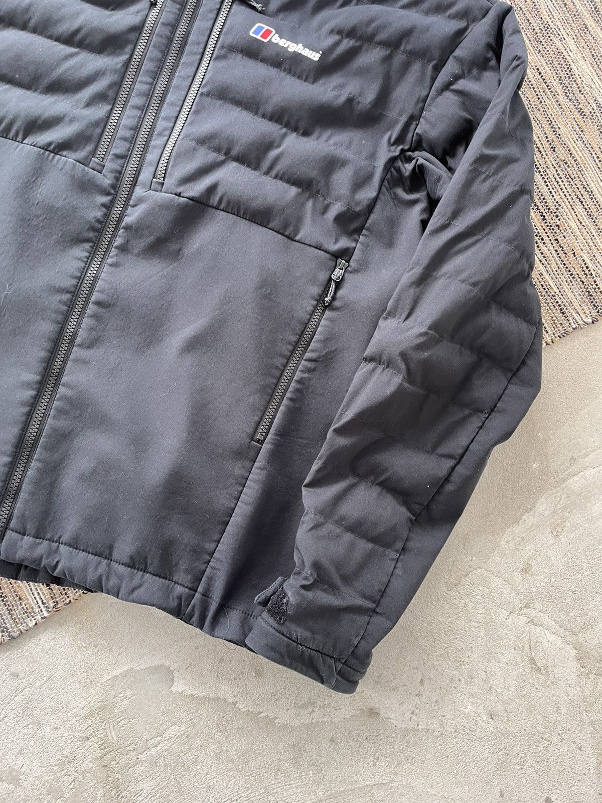Berghaus Berghaus Black Jacket Fleece Outdoor Gorpcore Waterproof Y2K Size US L / EU 52-54 / 3 - 6 Thumbnail