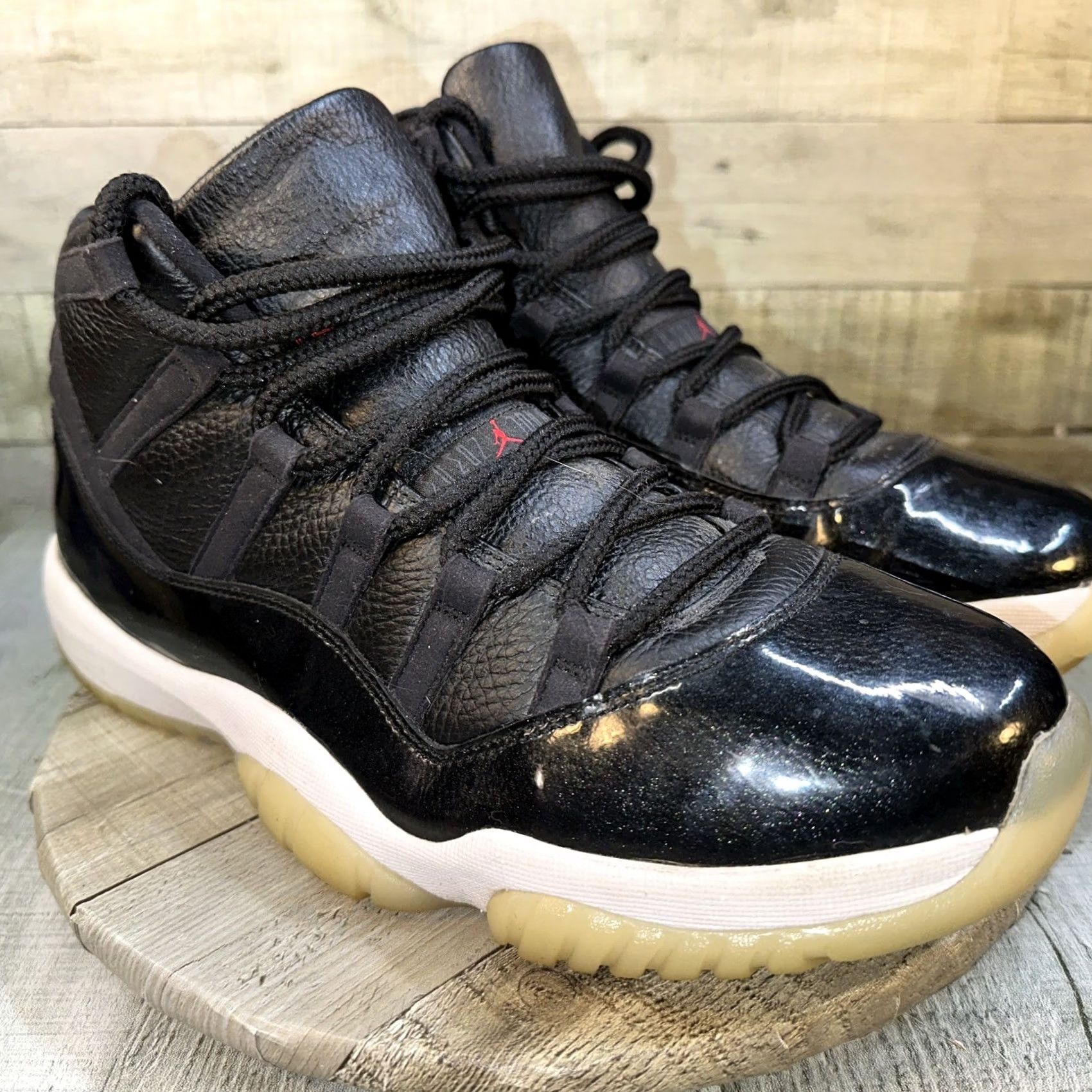 Jordan Brand Jordan Air Jordan 11 Retro 72-10 Black White Men's High Top Athletic 2015 Size US L / EU 52-54 / 3 - 2 Thumbnail