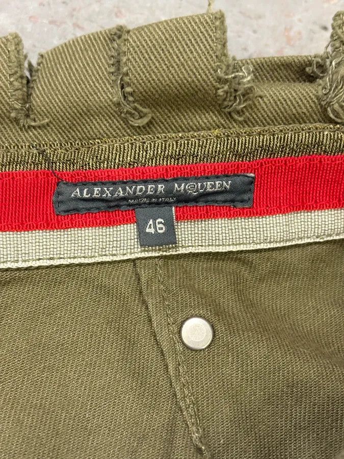 Alexander McQueen SS2002 Alexander Mcqueen Green Distressed Pants Size US 30 / EU 46 - 12 Thumbnail