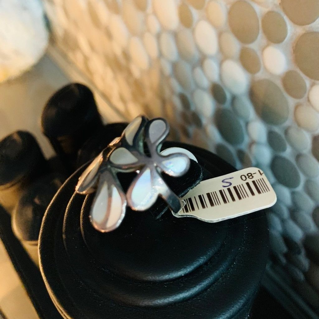 Vintage Sterling Silver ring with pearls size 7.5 Size ONE SIZE - 2 Thumbnail