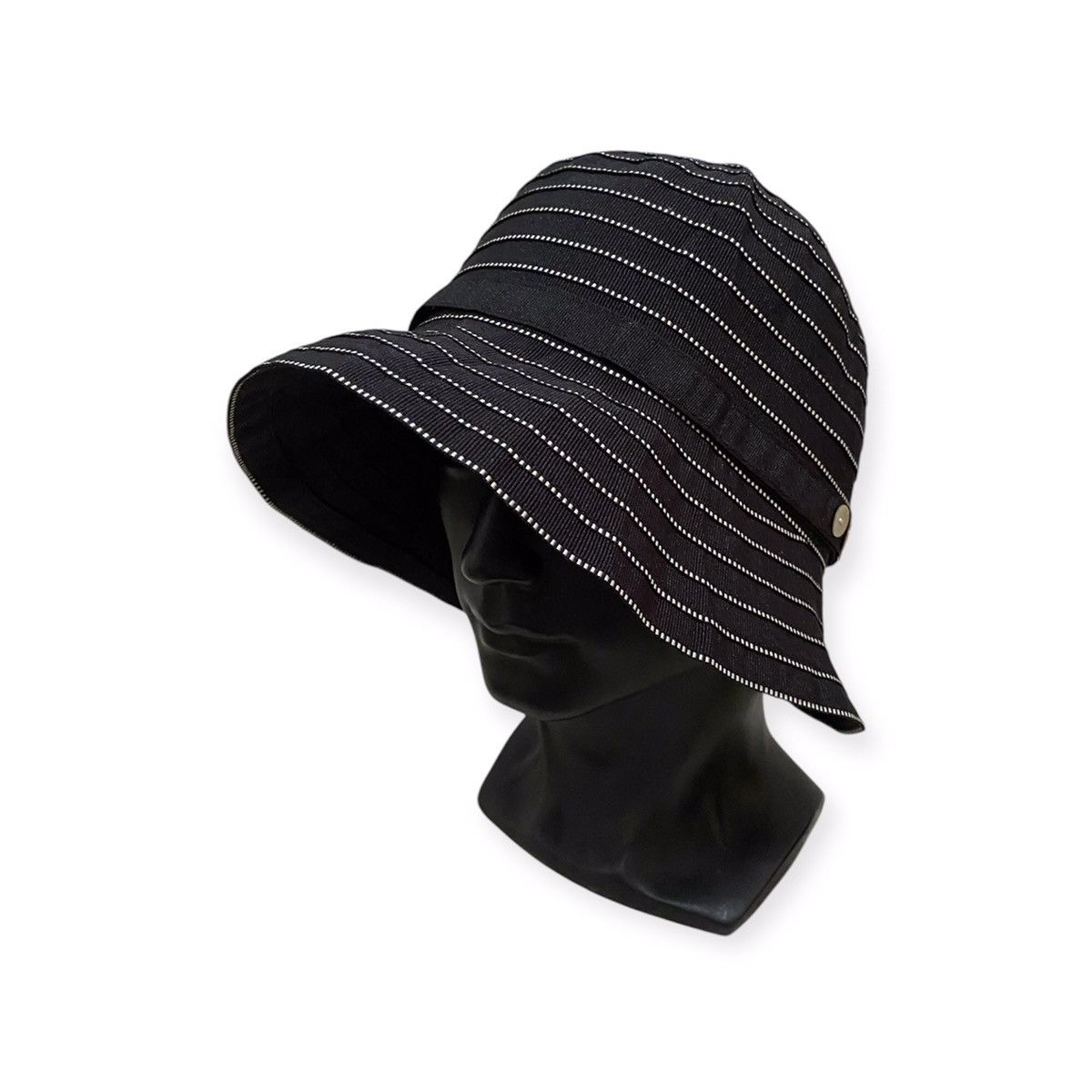 Japanese Brand Japanese Brand Stripe Design Bucket Hat Size ONE SIZE - 1 Thumbnail
