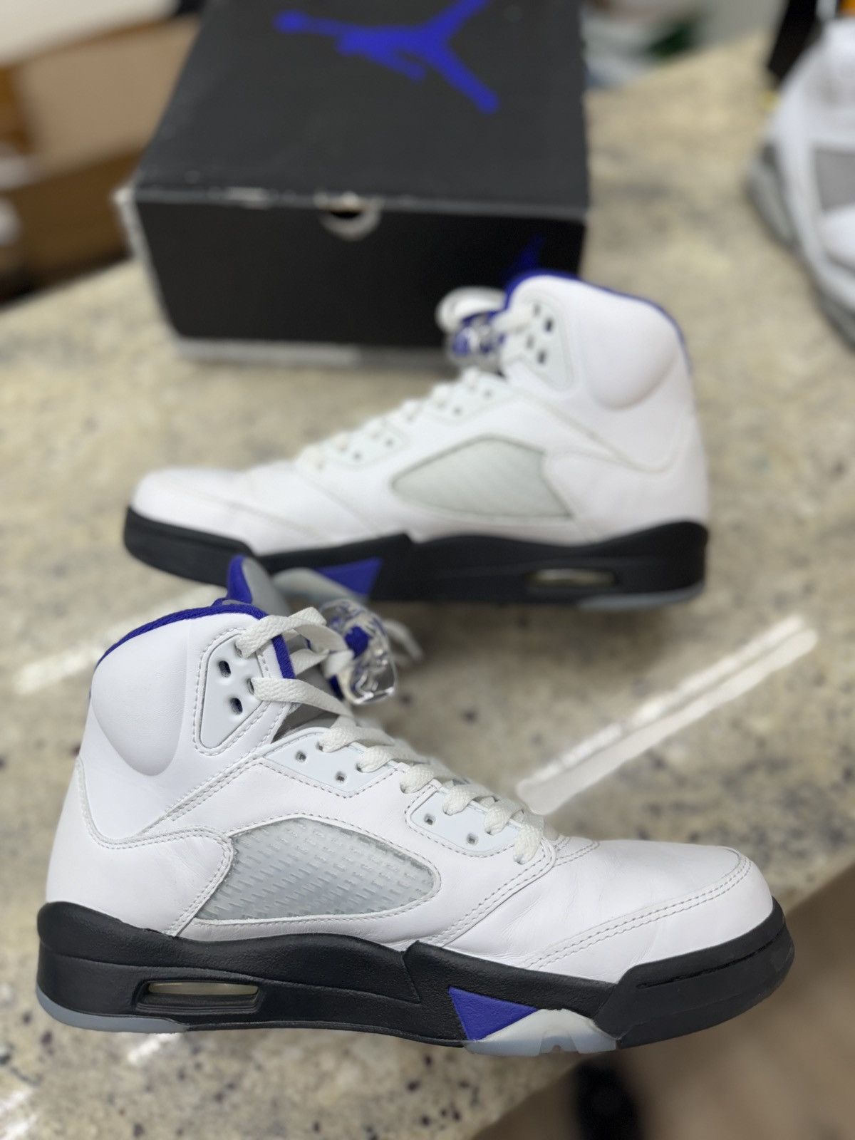 Jordan Brand Jordan 5 Retro Dark Concord Size US 9.5 / EU 42-43 - 2 Thumbnail