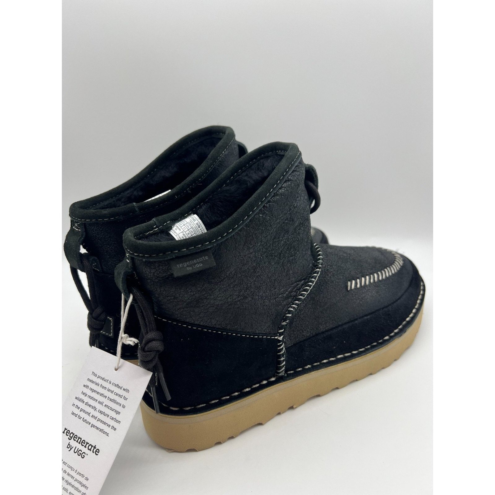 UGG Campfire Crafted Regenerate Boot Black 1144017-BLK Size M10/W11 UGG Campfire Crafted Regenerate Boot Black 1144017 Size 10 main image 2