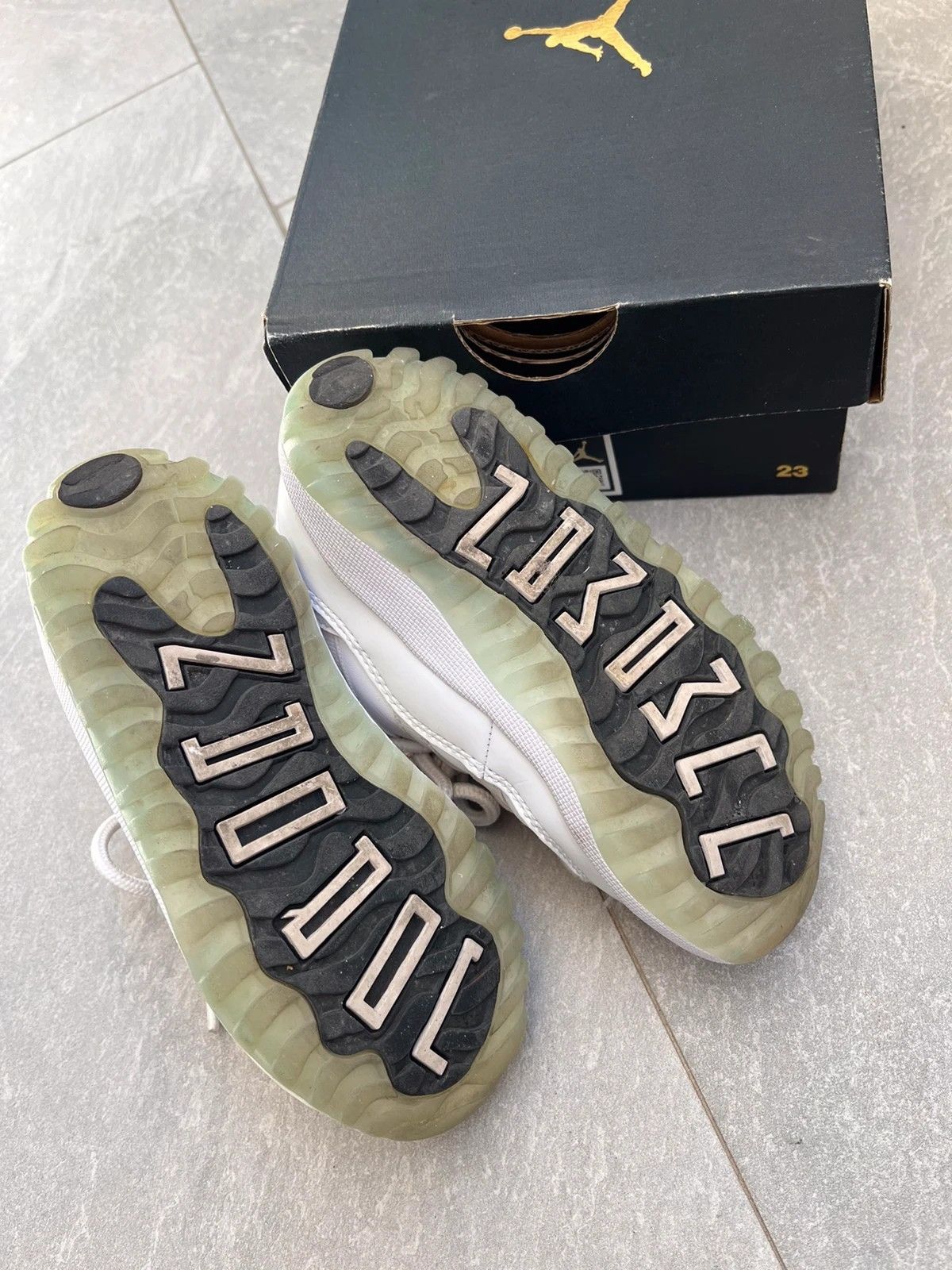 Jordan Brand Jordan 11 Retro Size 9C 2020 Size US 5 / EU 37 - 9 Thumbnail