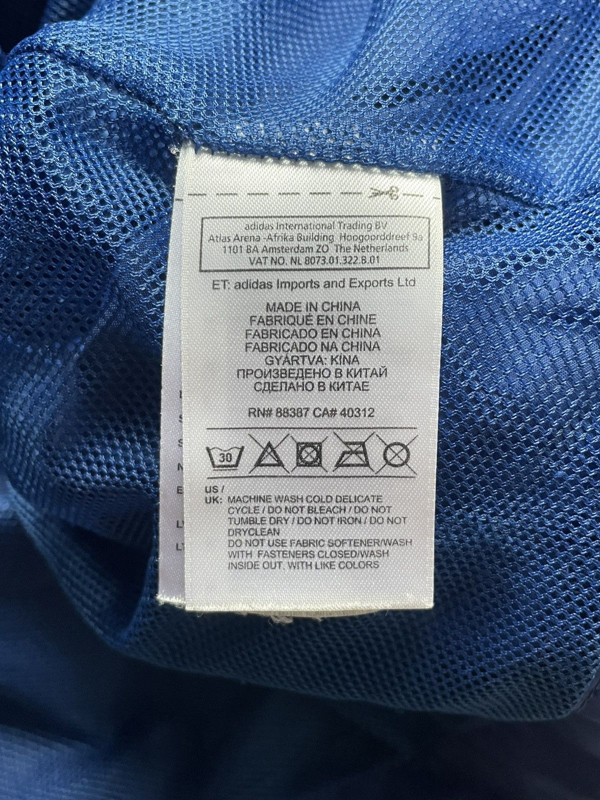 Adidas Vintage Adidas Chelsea Nylon Football Jacket Hooded Y2k Size US XL / EU 56 / 4 - 9 Thumbnail
