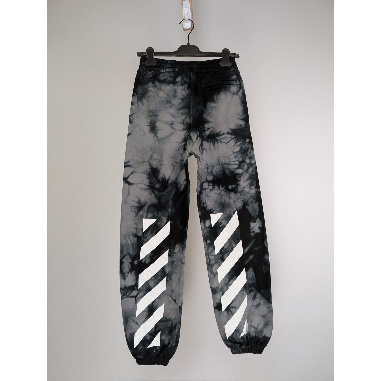 Off-White o1rshd1 Diag Tie Dye Slim Sweatpant Warm in Grey/White Size US 30 / EU 46 - 7 Thumbnail