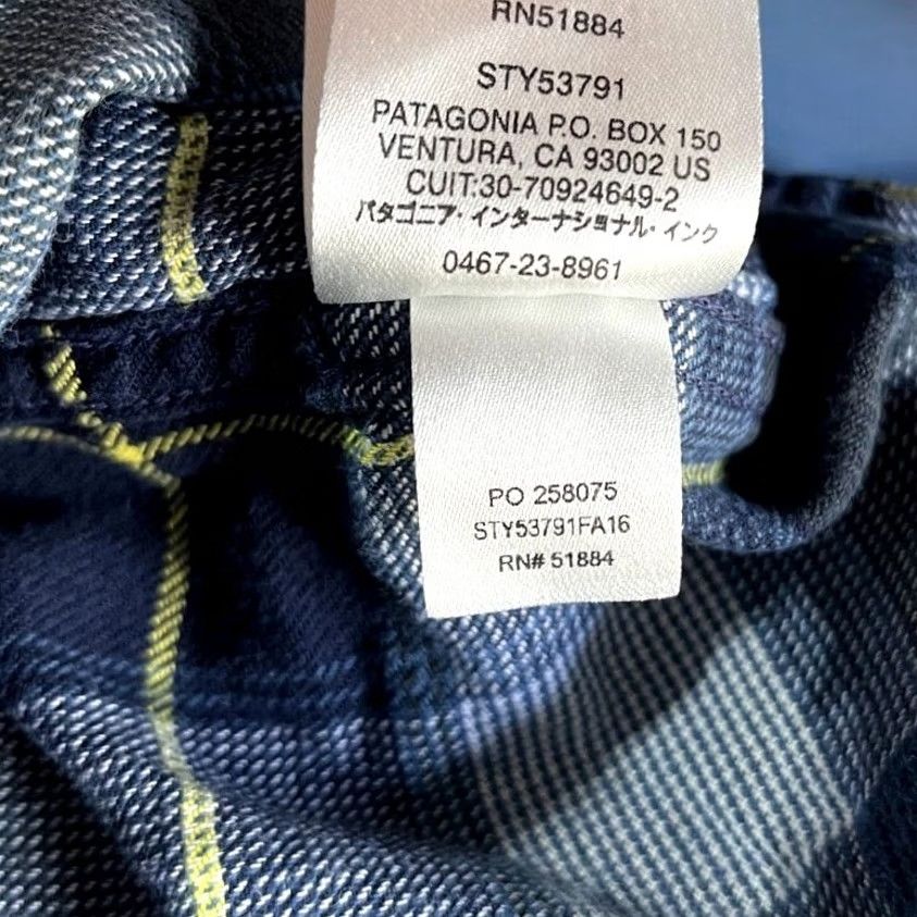 Patagonia Patagonia Mens Shirt Button Up Long Sleeve Plaid Organic Cotton Size L Blue Size US L / EU 52-54 / 3 - 6 Thumbnail