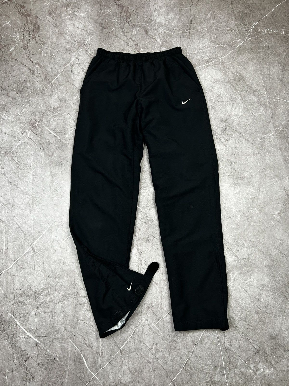 Nike Nike Vintage Track Pants Nylon Y2K Drill Streetwear Size US 30 / EU 46 - 1 Thumbnail