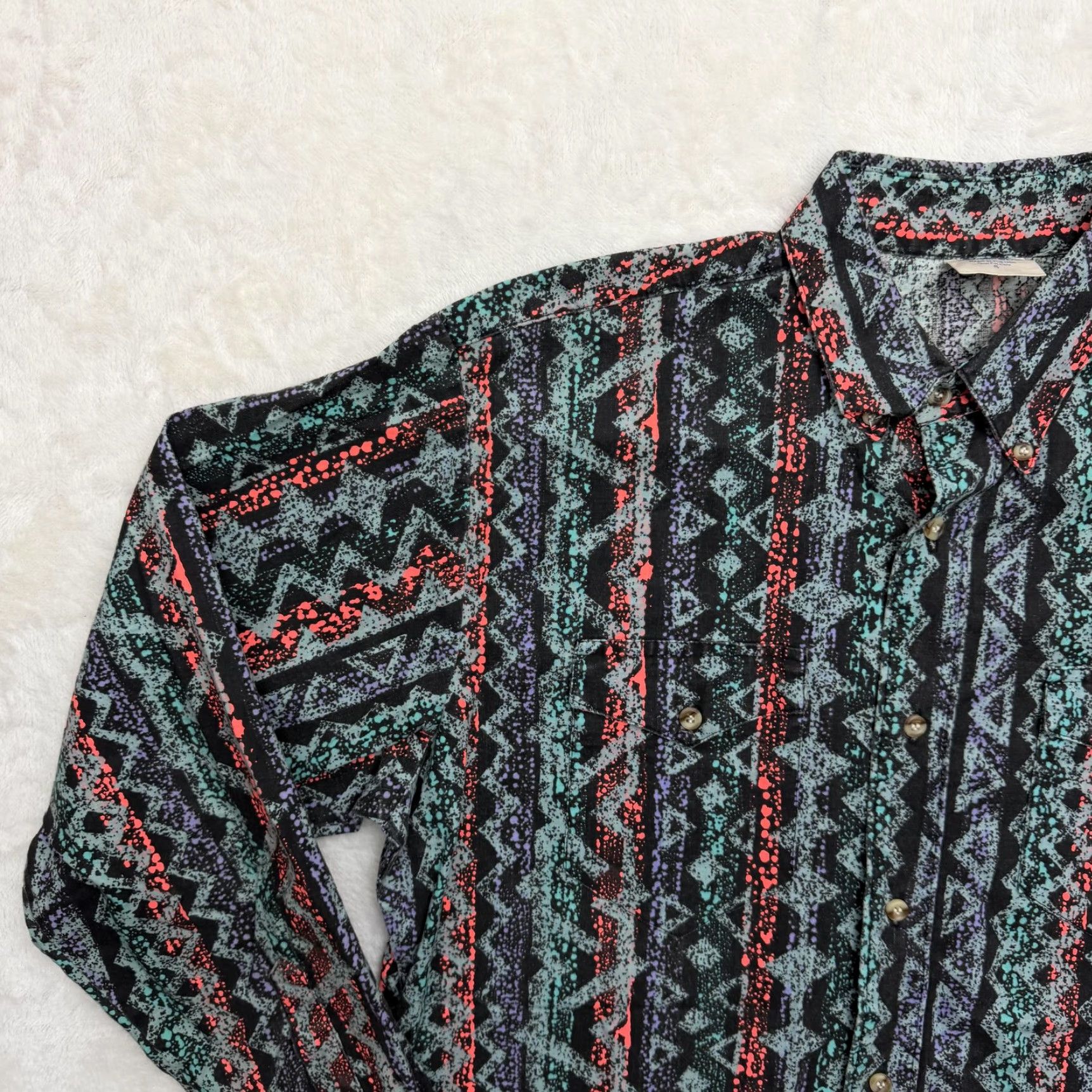 Vintage VINTAGE Bar 40 Western Shirt Mens Small Black Aztec Geometric Button Up USA Size US S / EU 44-46 / 1 - 5 Thumbnail