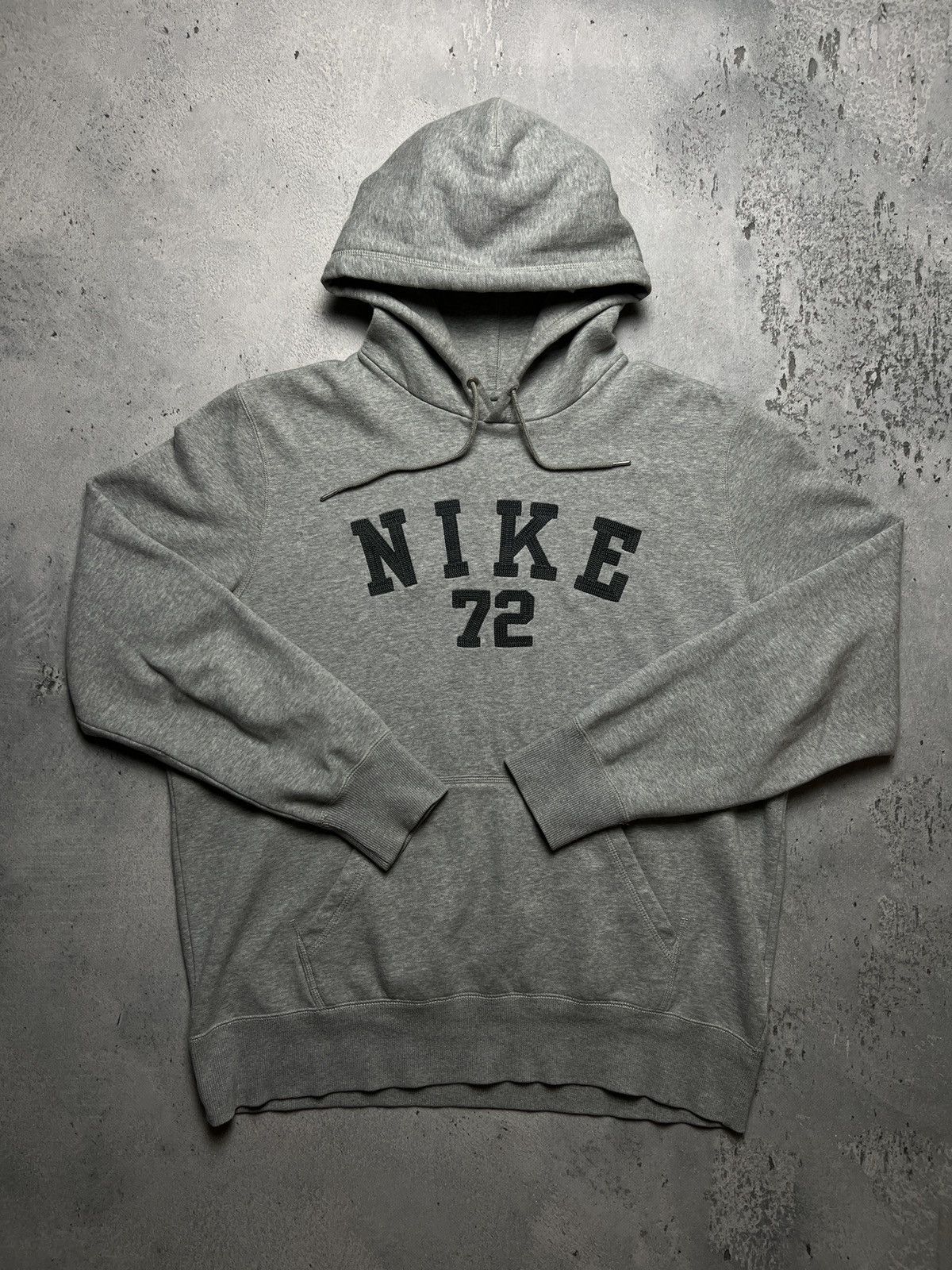 Nike Hoodie Nike Vintage center logo swoosh hype fit Travis Style Size US XL / EU 56 / 4 - 2 Thumbnail