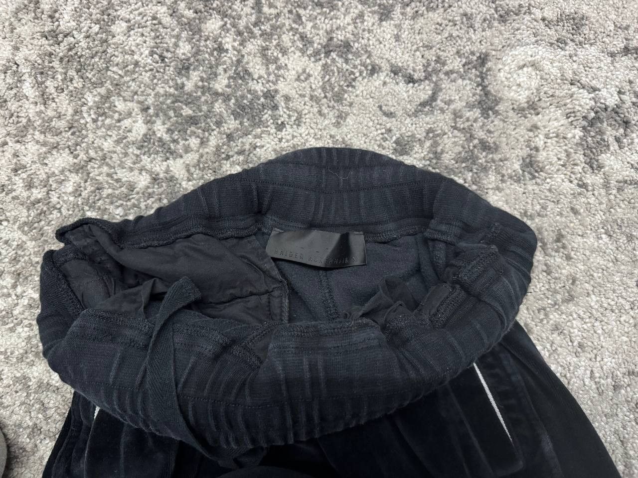 Haider Ackermann Haider Ackermann Velour Sweatpants Size US 32 / EU 48 - 5 Thumbnail