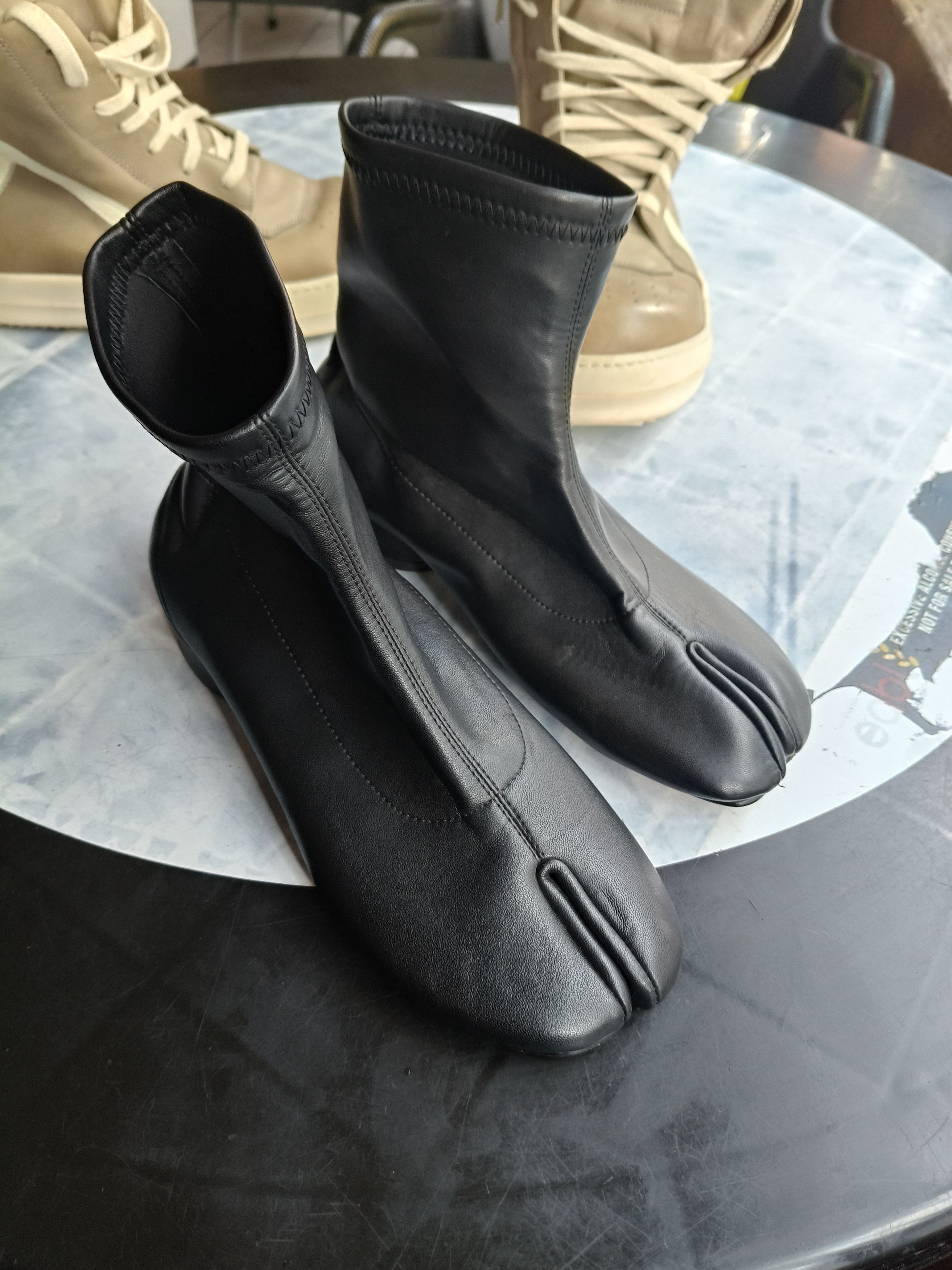 Maison Margiela 💥🥶Maison margiela tabi boot Size US 7 / IT 37 - 3 Thumbnail