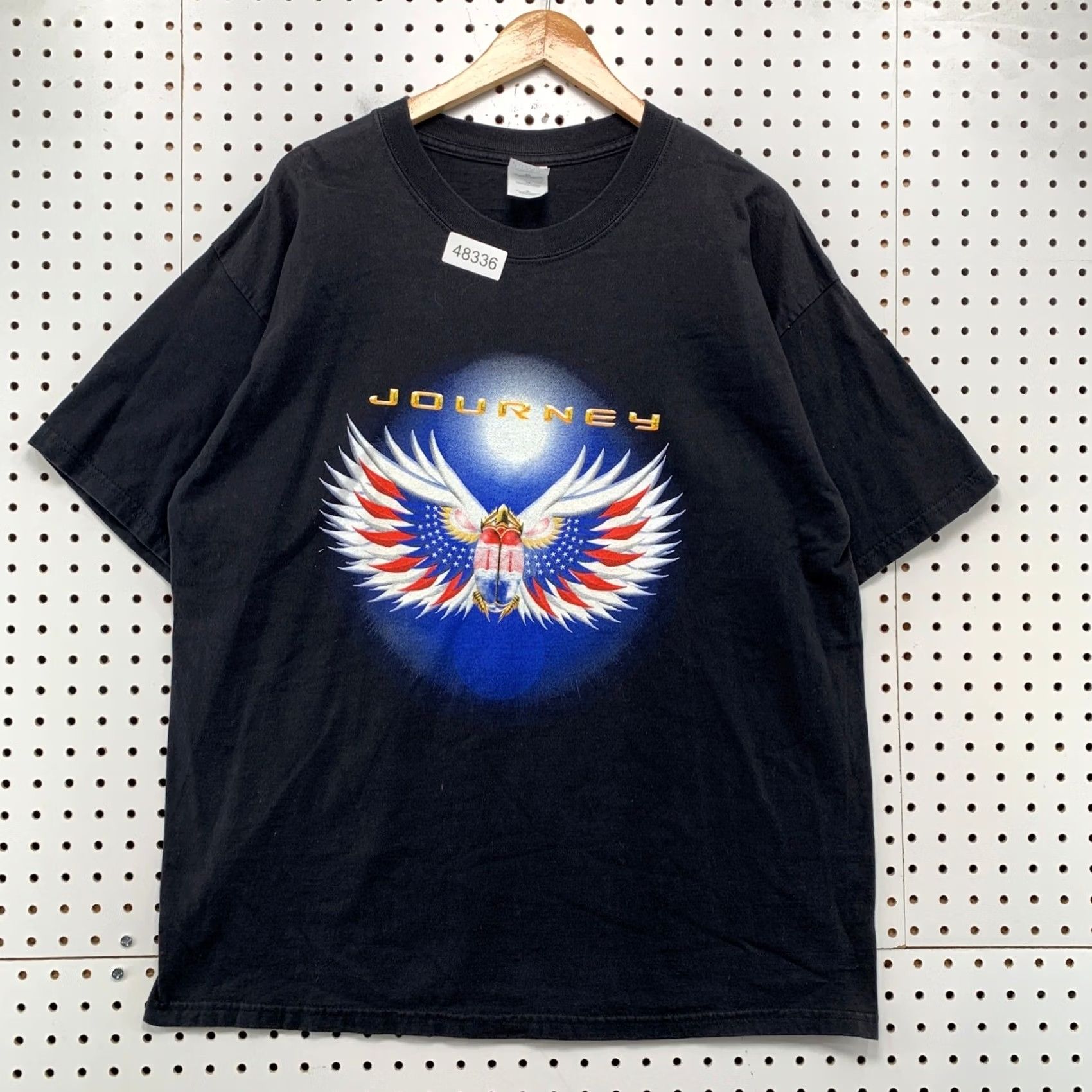 Gildan VINTAGE Journey Summer Tour 03 Band T-Shirt Mens XL Black Winged Scarab Graphic Mens XL Black Battle-ready Graphic Print Tour Cities Back Size US XL / EU 56 / 4 - 2 Thumbnail