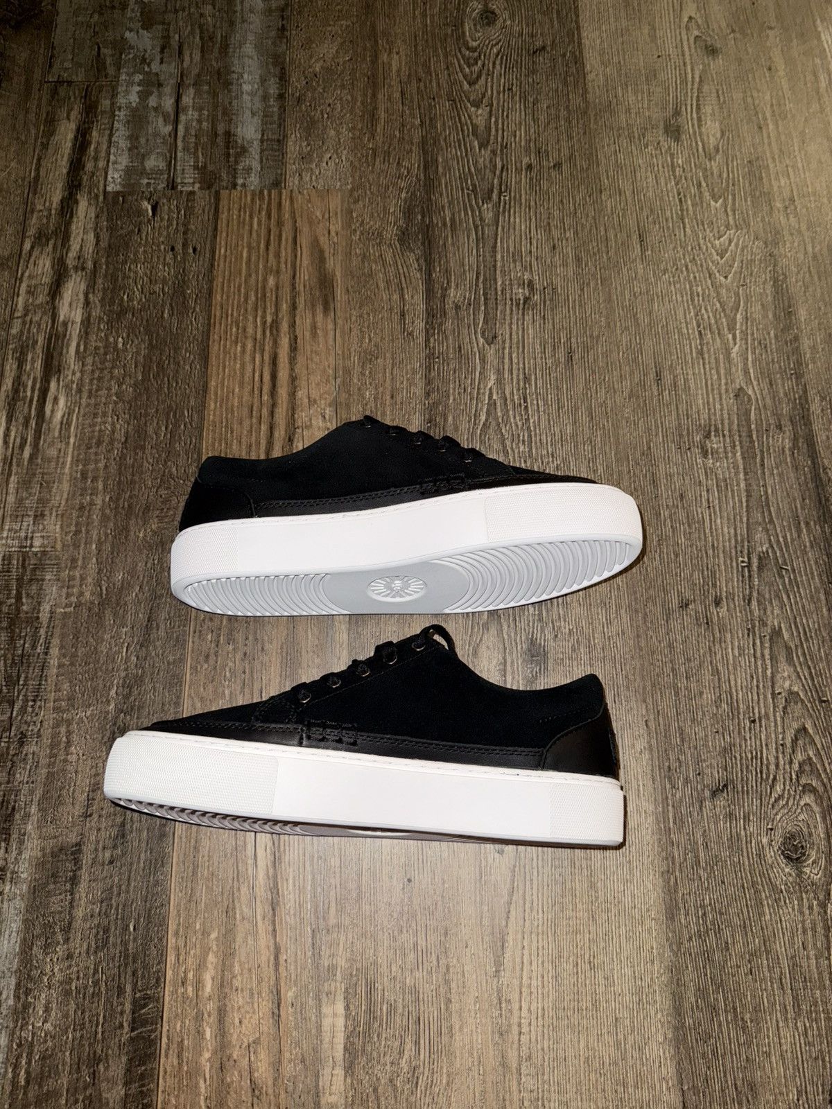 Ugg Ugg zilo lace up Size US 8.5 / IT 38.5 - 3 Thumbnail