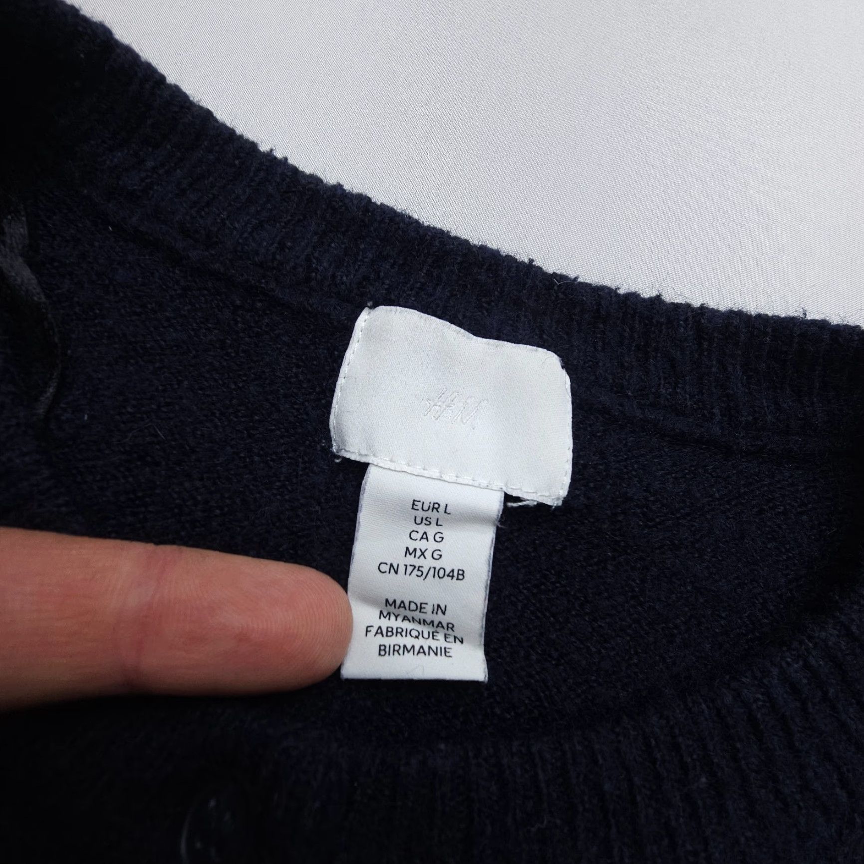 H&M H&M Cardigan Womens Large Blue Wool Blend Long Sleeve Button Up Classic Knit Shirt? Size L / US 10 / IT 46 - 7 Thumbnail