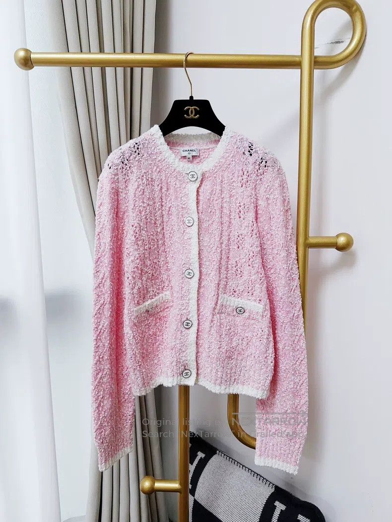 Chanel Chanel 24P pink long-sleeved hollow cardigan coat Size S / US 4 / IT 40 - 1 Thumbnail