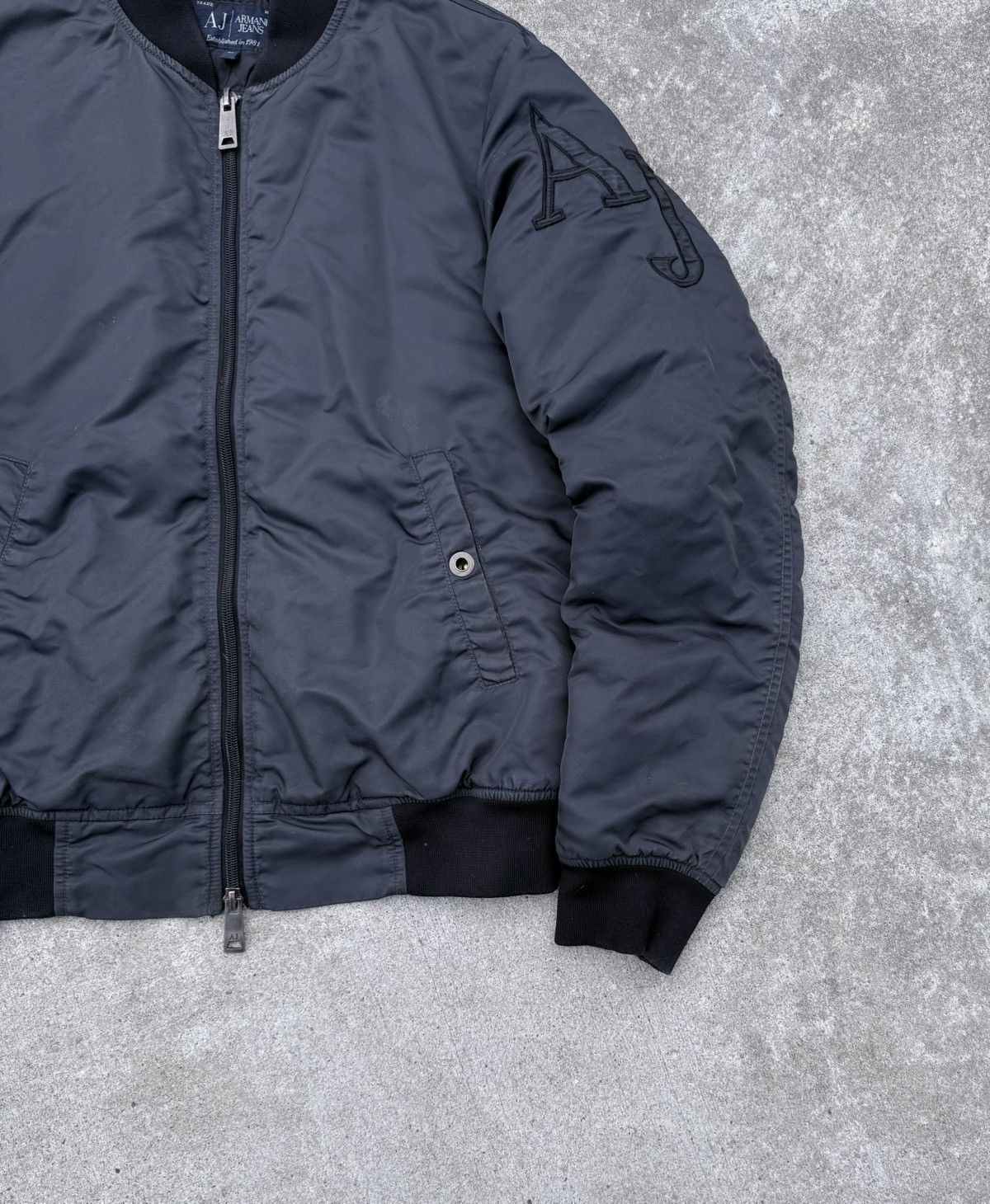 Armani × Vintage Vintage RARE Armani Y2K streetwear avantgarde luxury bomber Size US M / EU 48-50 / 2 - 10 Thumbnail