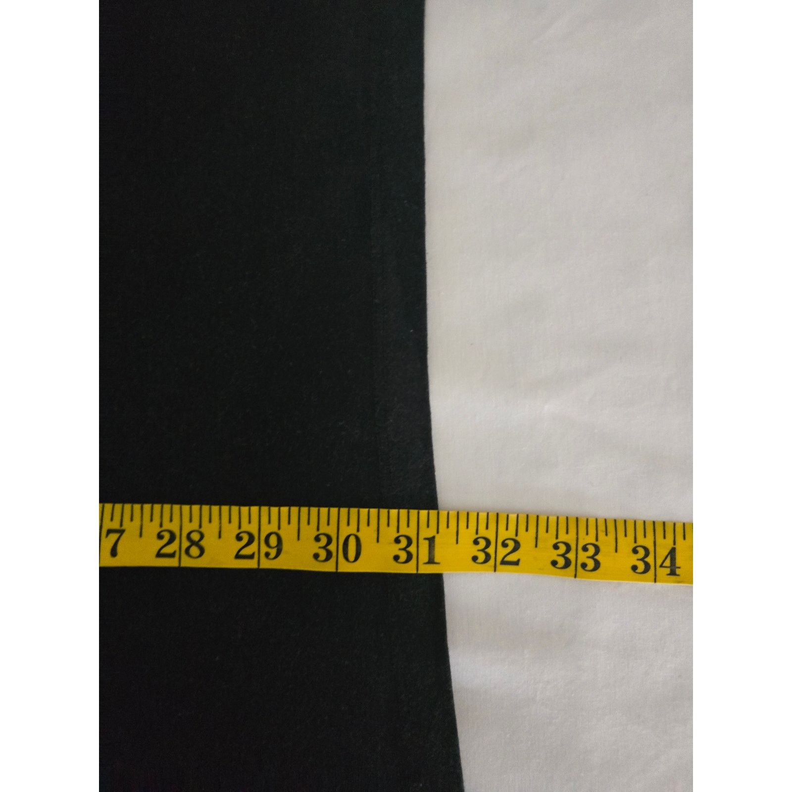 Rocawear Rocawear Shirt 2XL Vneck Y2K Streetwear Black Graphic Tee Size US XXL / EU 58 / 5 - 9 Thumbnail