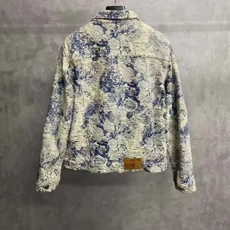 Louis Vuitton Louis Vuitton Blue floral-print logo denim jacket Size US S / EU 44-46 / 1 - 3 Thumbnail