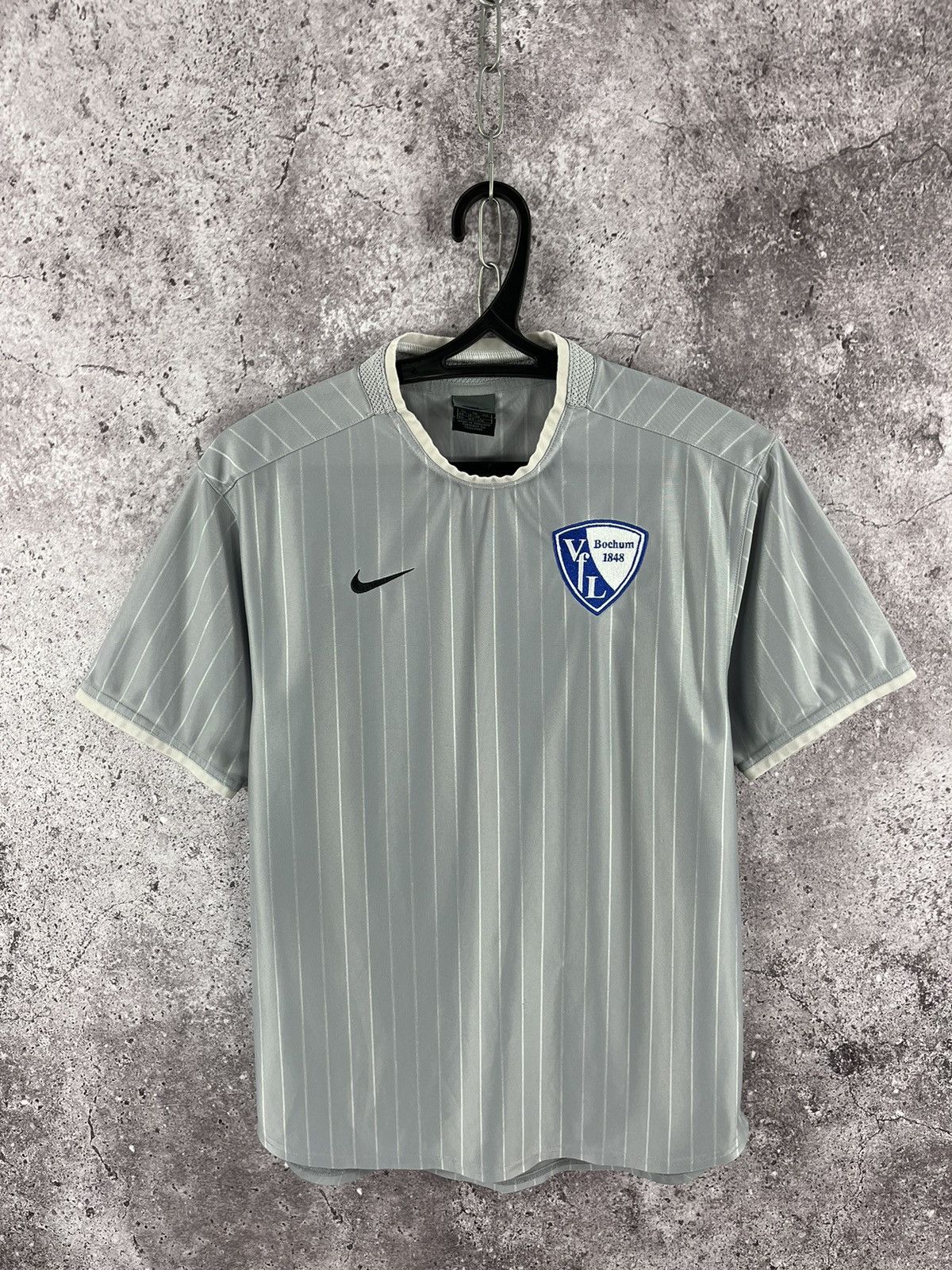 Nike × Vintage Vintage 2000s Nike Bochum Training Jersey Size S Size US S / EU 44-46 / 1 - 1 Thumbnail