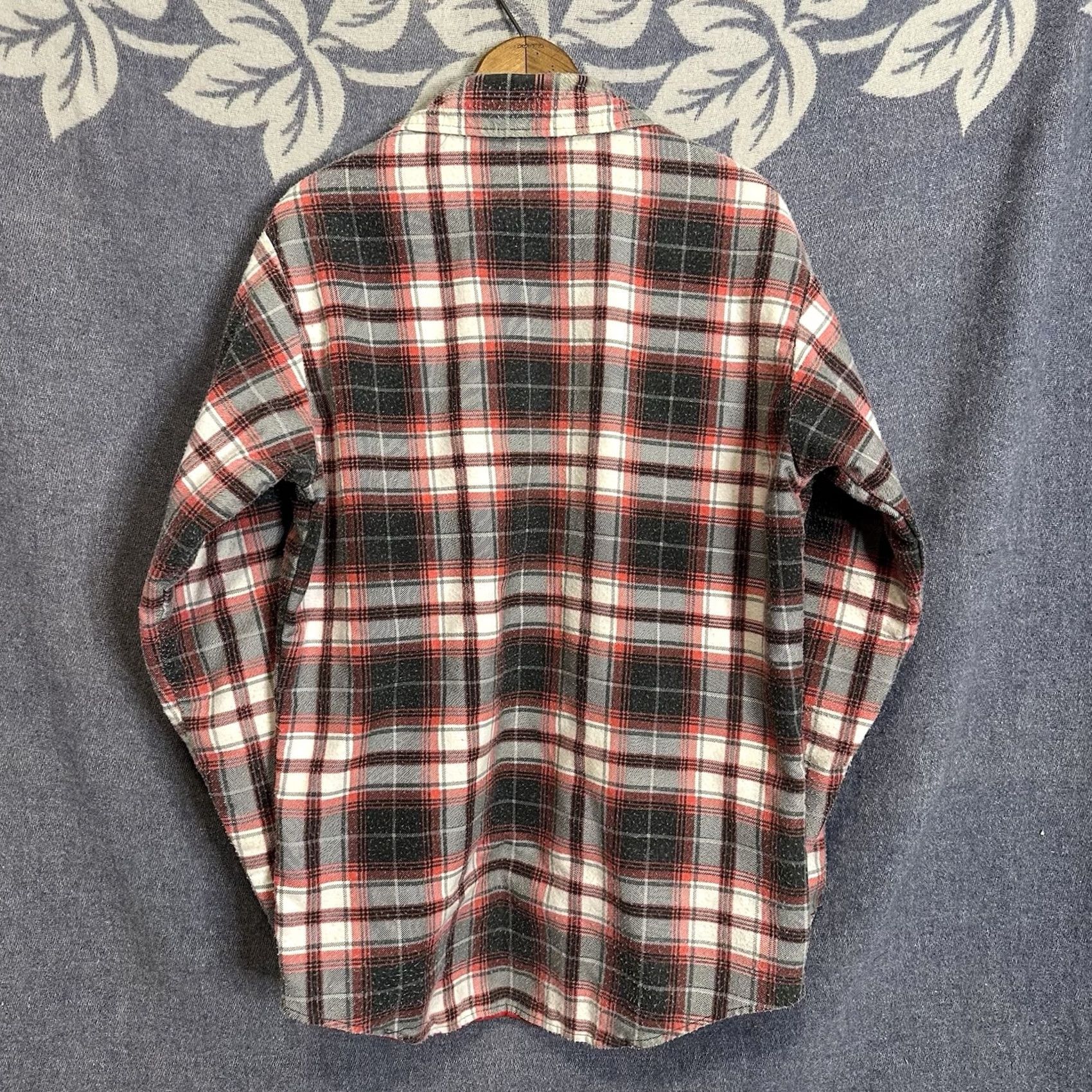 JCPenney VINTAGE JCPenney Shirt Flannel Jacket Button Up Quilted Plaid Red M Tall Men’s Shirt Size US M / EU 48-50 / 2 - 5 Thumbnail