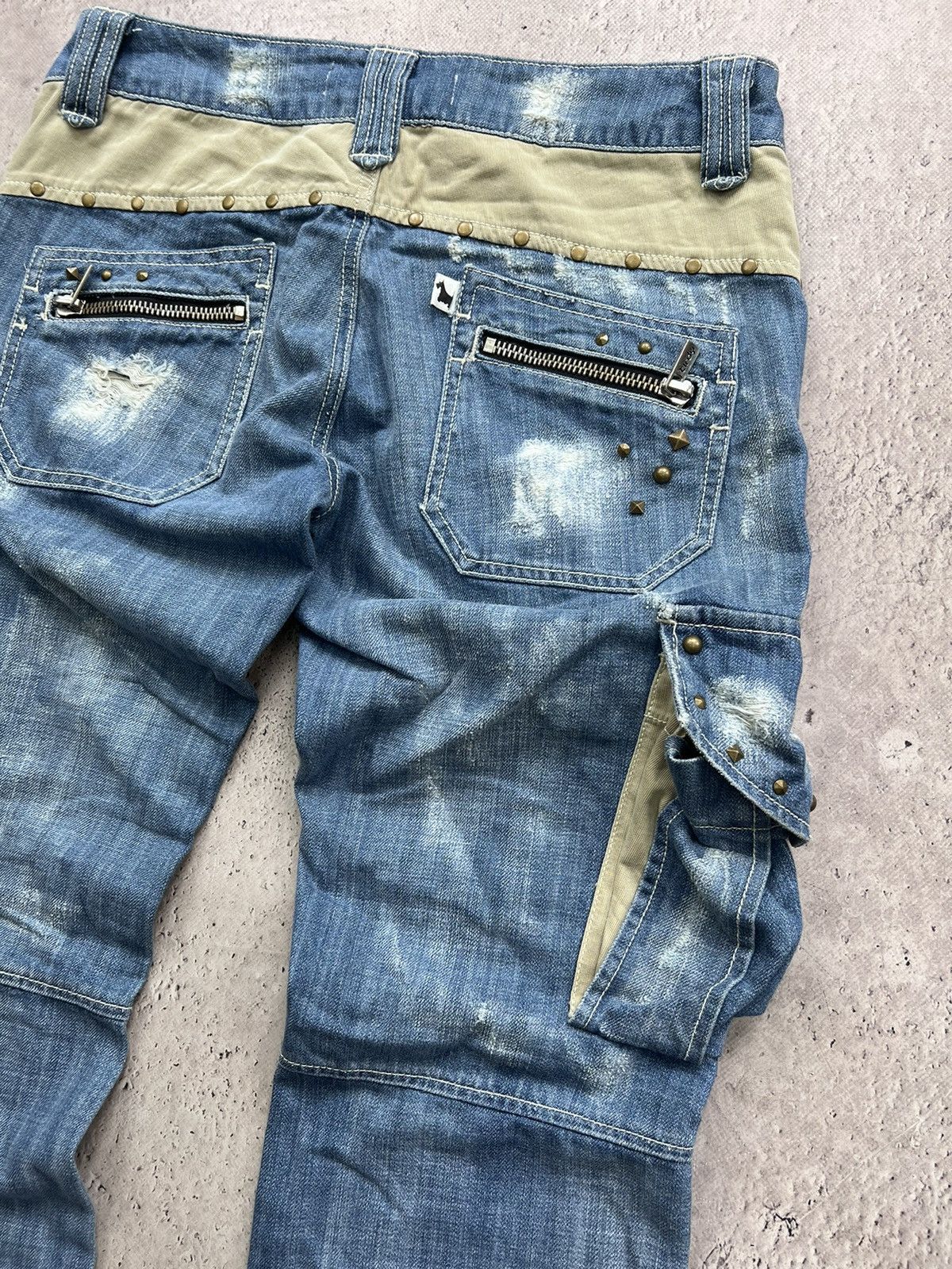 Japanese Brand × Junya Watanabe Dirty pants Faded Crash denim thrashed y2k distressed jeans Size US 30 / EU 46 - 12 Thumbnail