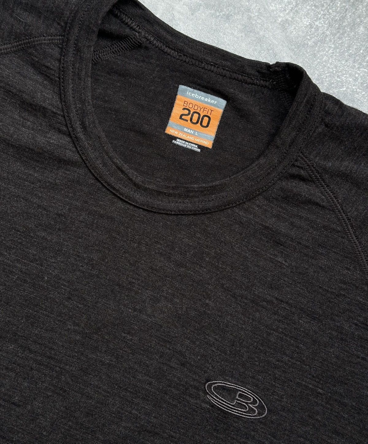 Icebreaker Men's Icebreaker Merino 200 Bodyfit Dark Gray Base Layer L Size US L / EU 52-54 / 3 - 2 Thumbnail