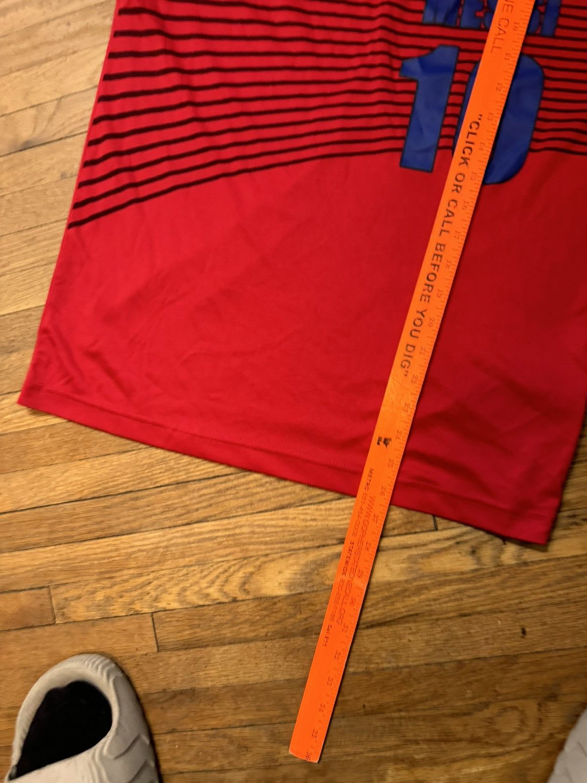 Other FC Barcelona Messi Jersey Size US M / EU 48-50 / 2 - 5 Thumbnail