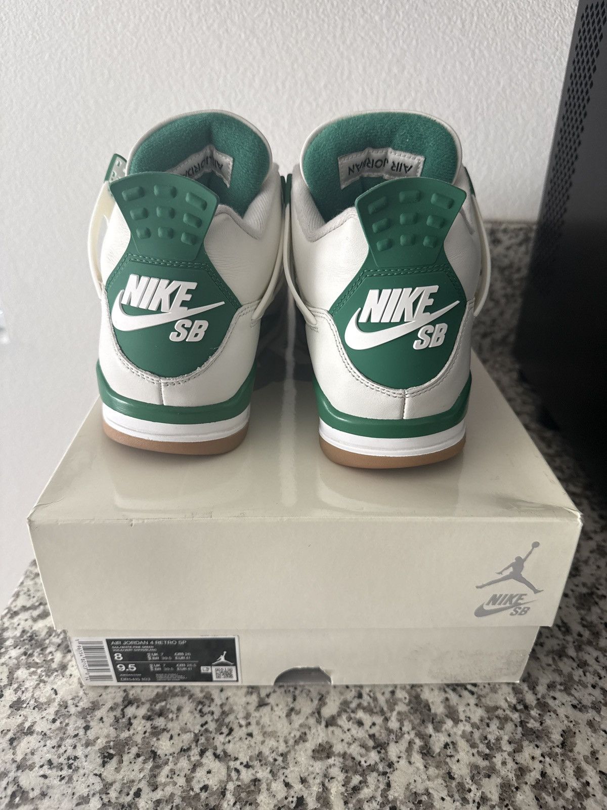 Jordan Brand Jordan 4 sb pine green Size US 8 / EU 41 - 5 Thumbnail