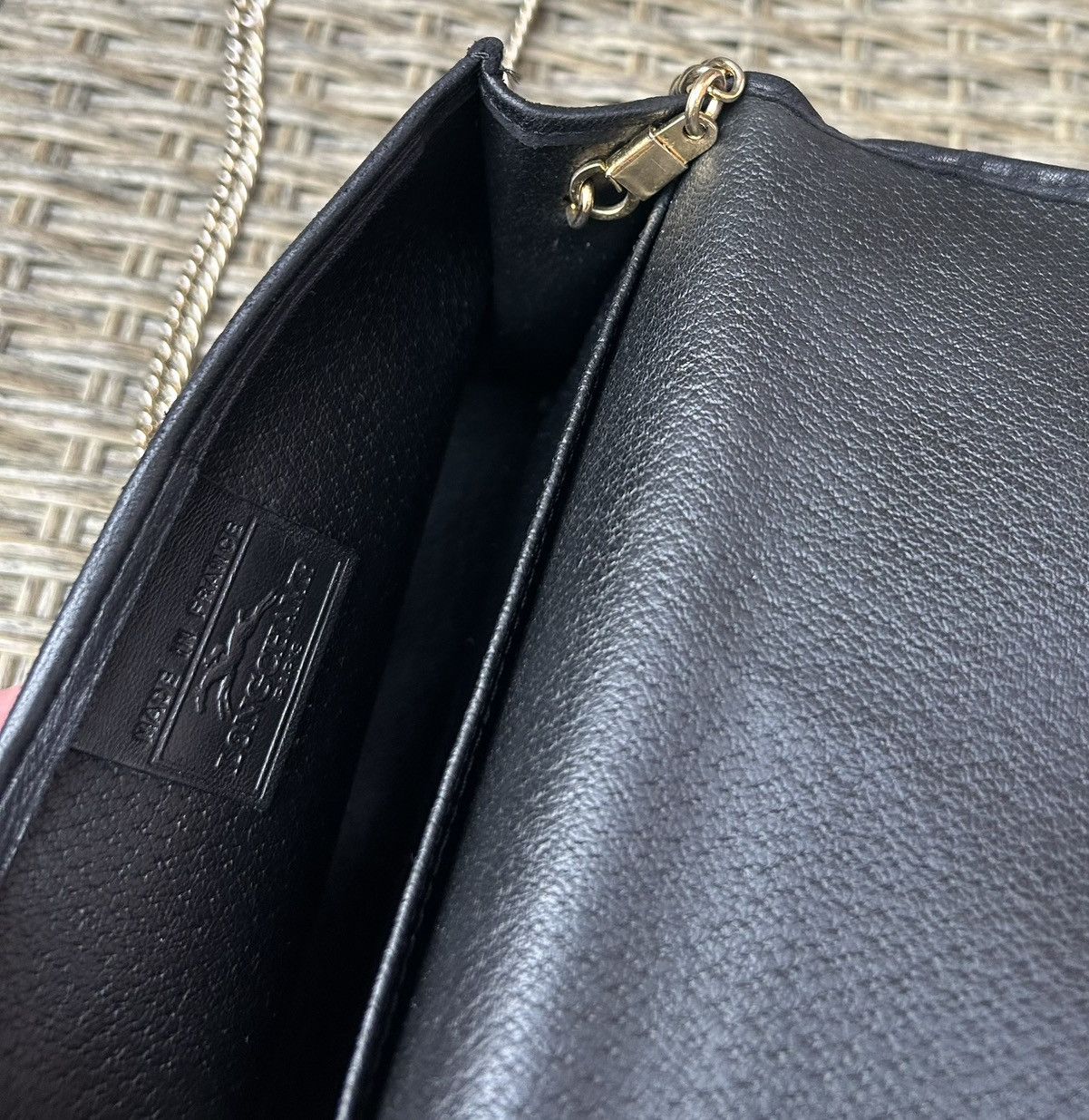 Longchamp Longchamp Paris Leather Envelope Crossbody Bag Gold Chain Size ONE SIZE - 7 Thumbnail