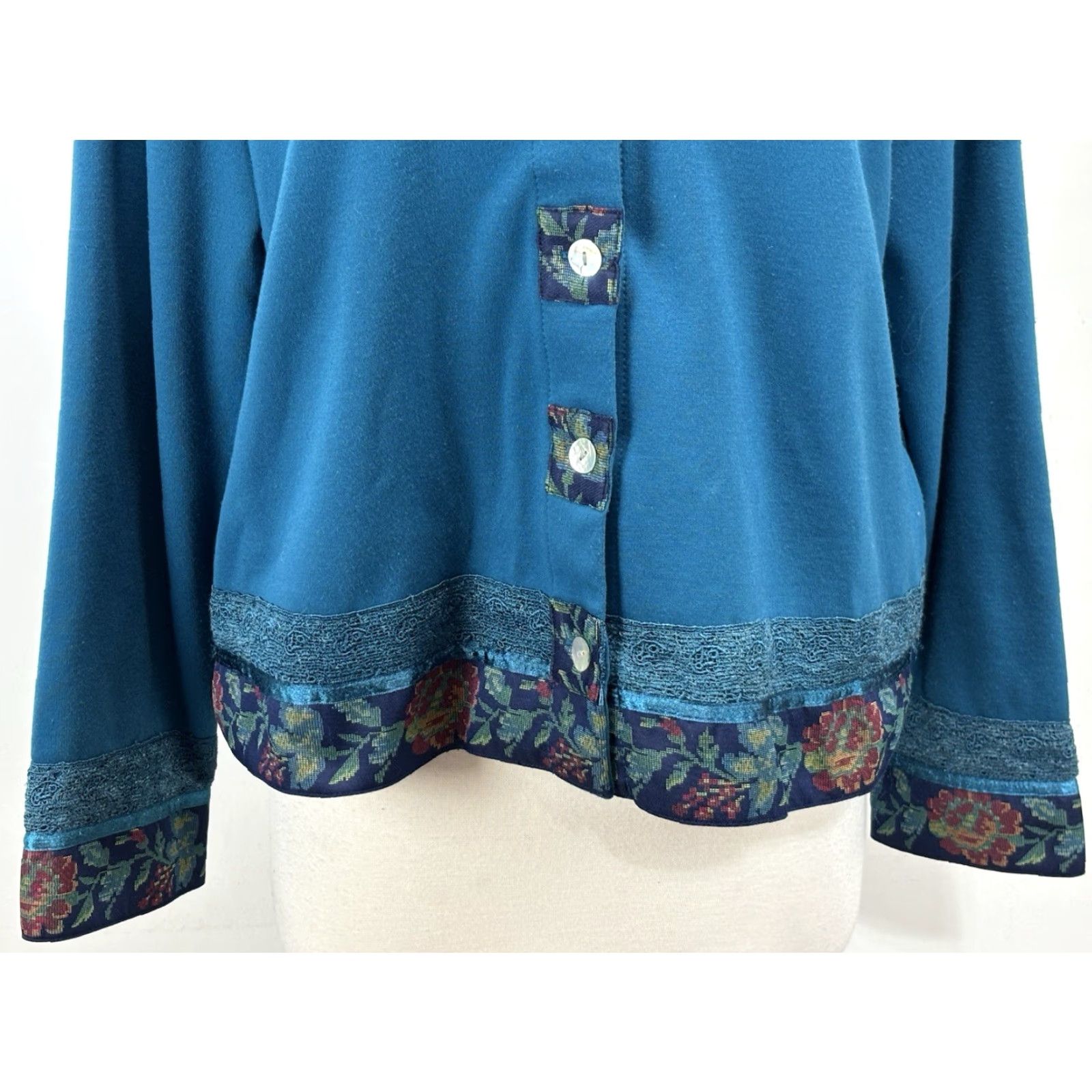 Coldwater Creek VINTAGE Coldwater Creek Cardigan Sweatshirt Women LP Petite Teal Tapestry Trim Granny Core Indie Cottage Core Boxy Lp Large Petite Women Mens? Size L / US 10 / IT 46 - 6 Thumbnail