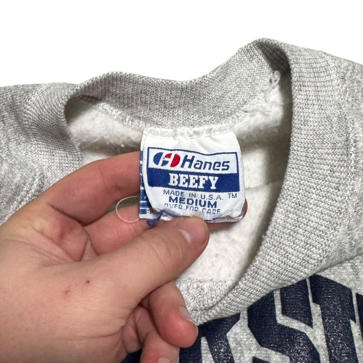 Hanes × Vintage Vintage University of Rhode Island URI Sweatshirt Adult M Size US M / EU 48-50 / 2 - 5 Thumbnail