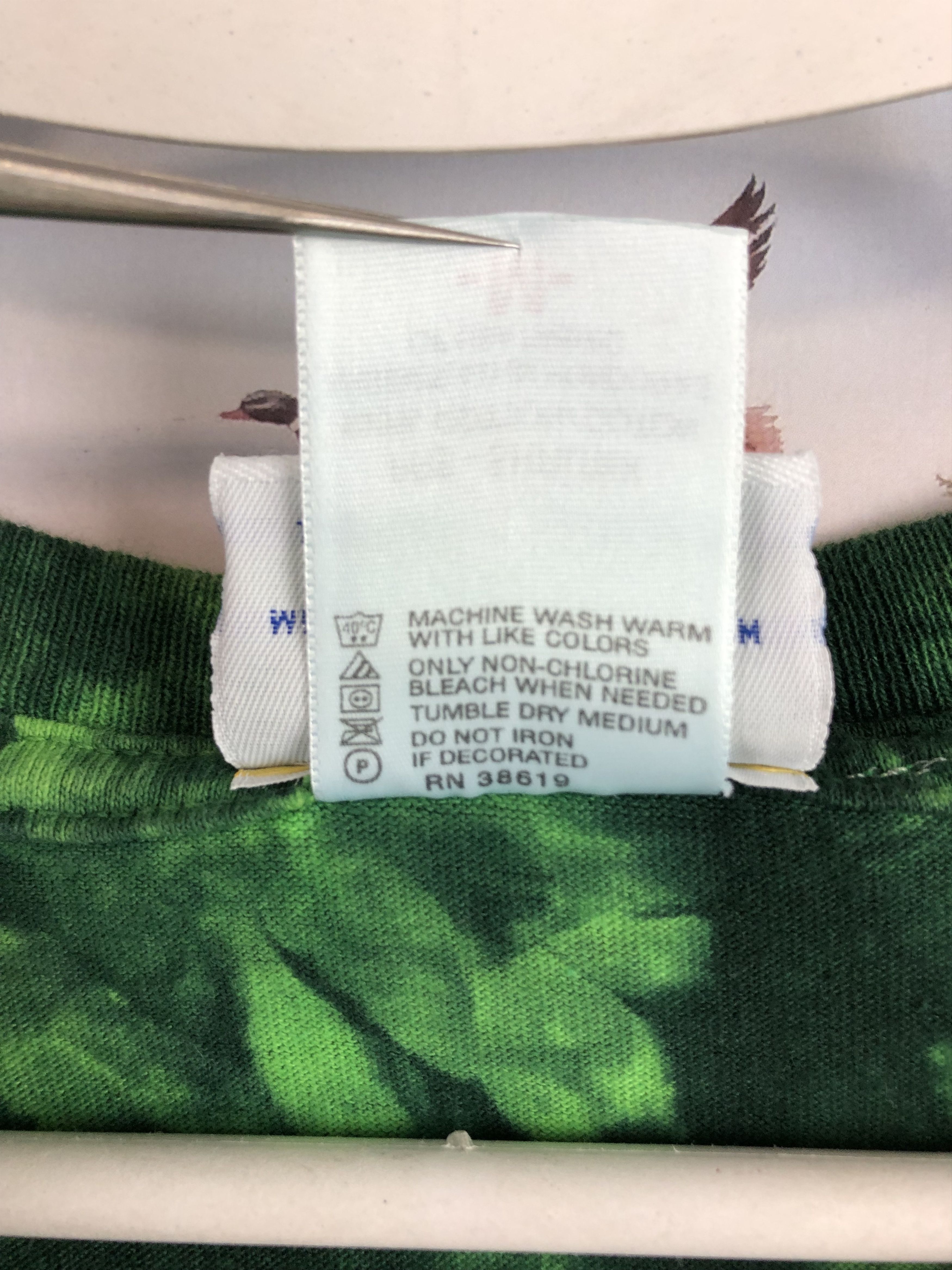 Vintage Vintage Universal Studios Shirt Hulk Tie Dye Comics 2000s Size US M / EU 48-50 / 2 - 9 Thumbnail