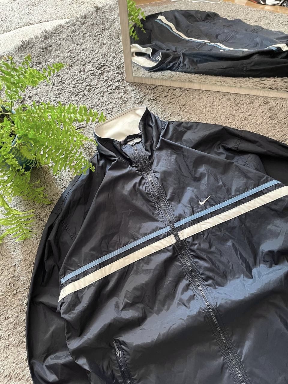 Nike × Vintage 00s Nike Vintage Light Jacket Streetwear Swoosh Logo Rare Size US M / EU 48-50 / 2 - 3 Thumbnail