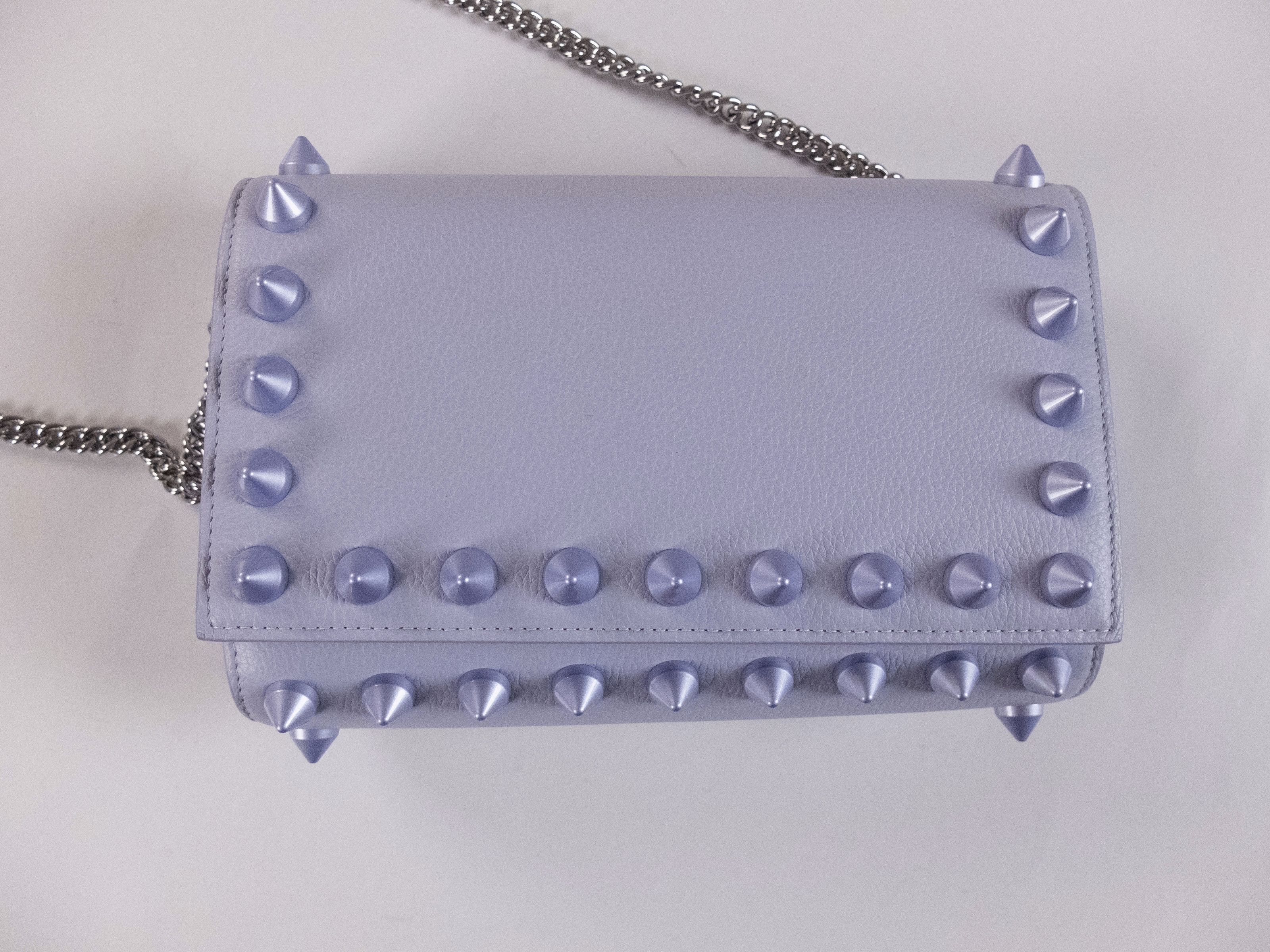 Christian Louboutin CHRISTIAN LOUBOUTIN Paloma lilac skylight studs shoulder bag Size ONE SIZE - 7 Thumbnail