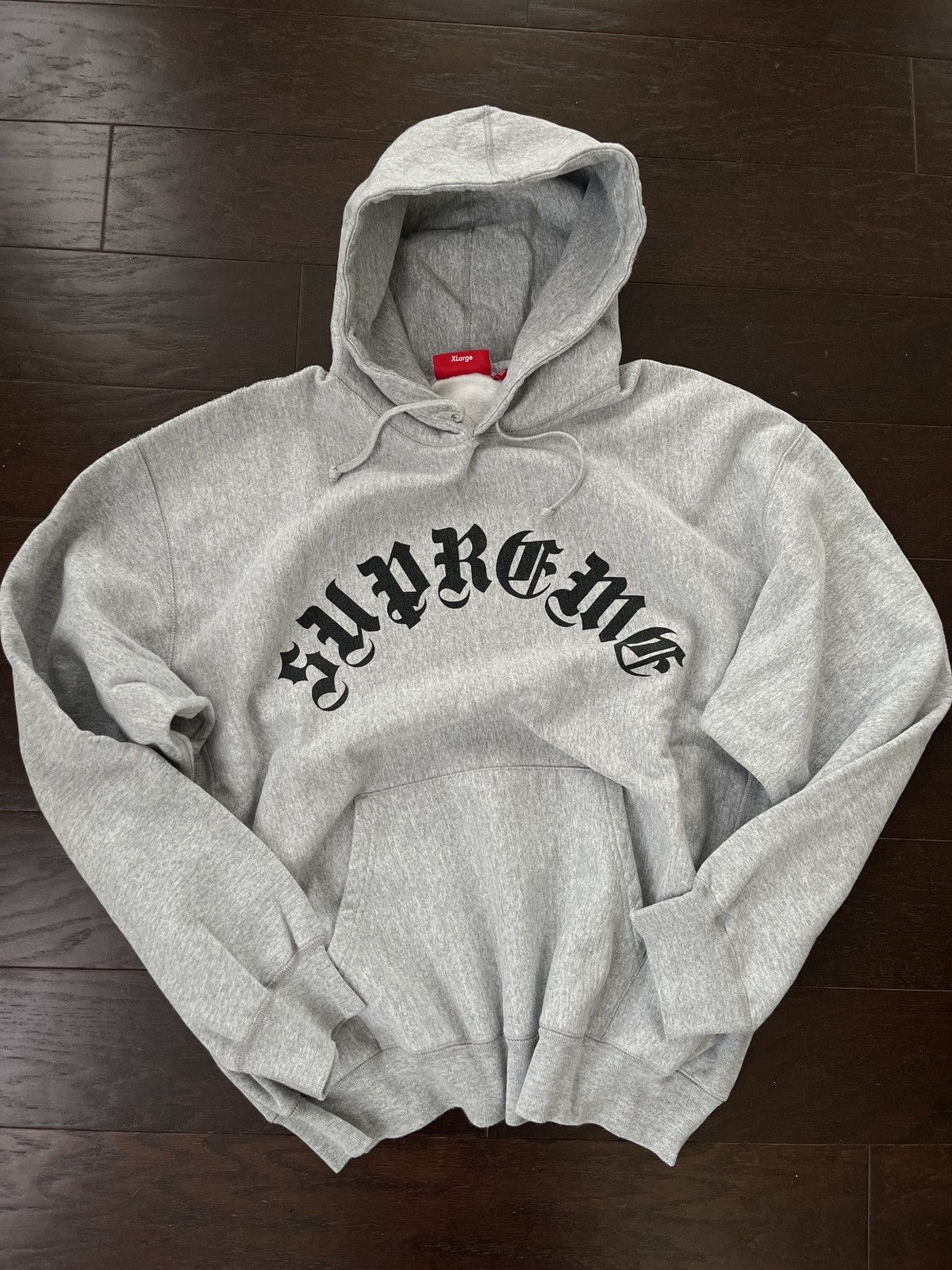 Supreme Supreme Old English arc Hooded Sweatshirt XL Size US XL / EU 56 / 4 - 11 Thumbnail