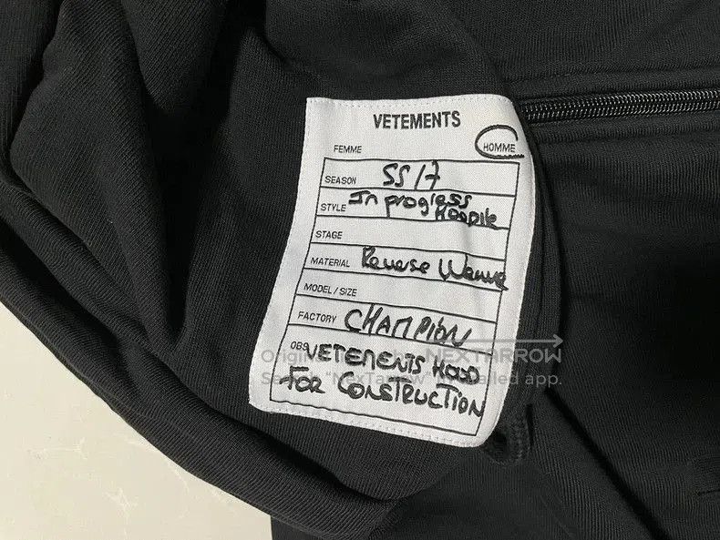Vetements Champion x Vetements Zip Hoodie Jacket S . Size US S / EU 44-46 / 1 - 3 Thumbnail