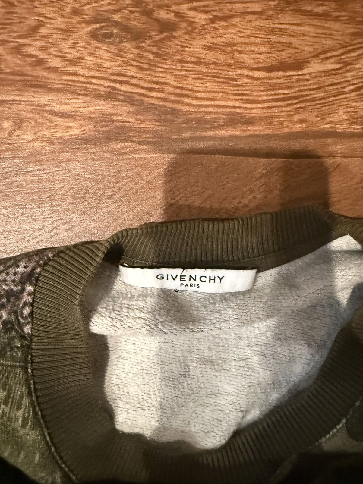 Givenchy Givenchy Camo Sweater Size US M / EU 48-50 / 2 - 2 Thumbnail