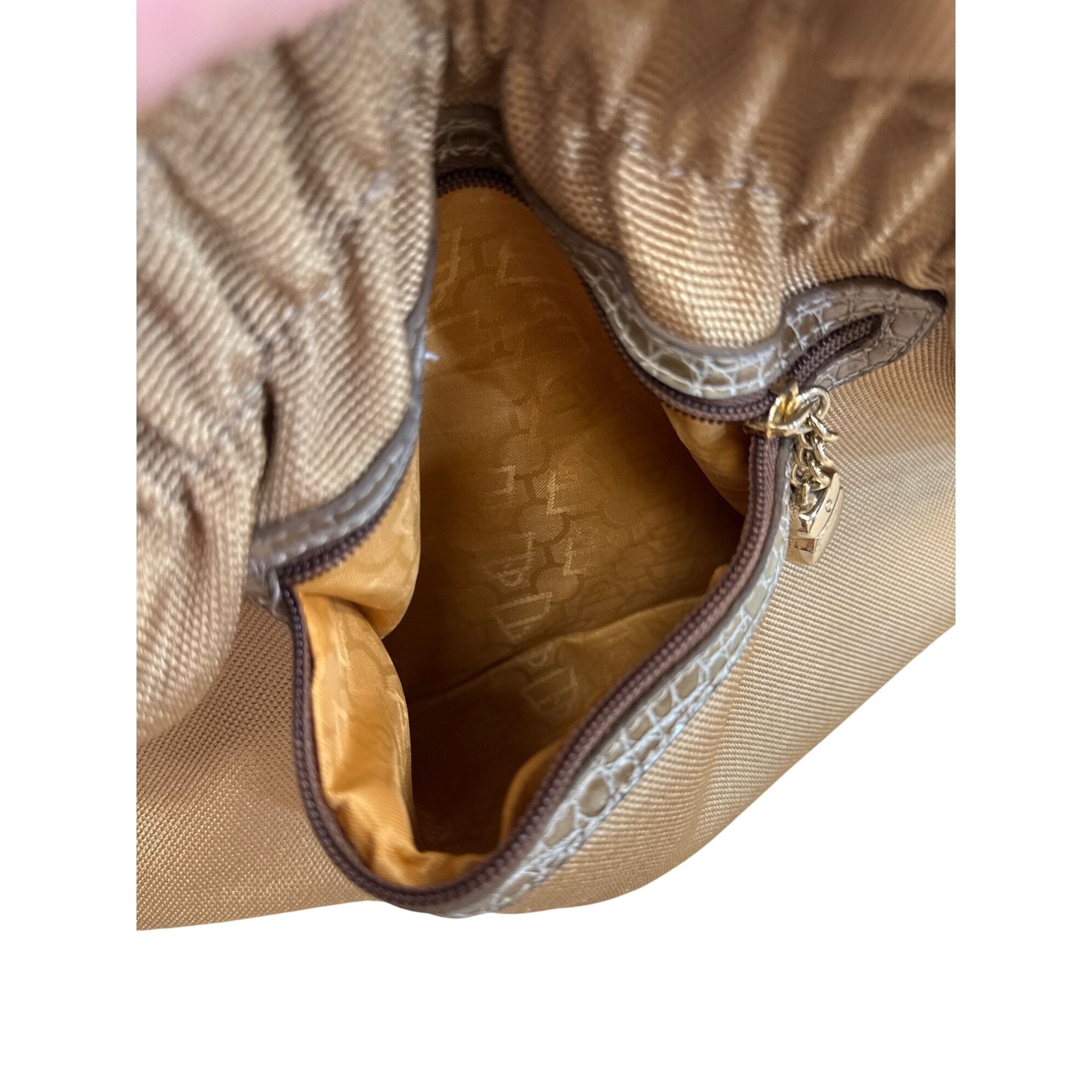 Designer Kathy Van Zeeland Womens Gold Retro jeweled Hobo Handbag SK Size ONE SIZE - 9 Thumbnail