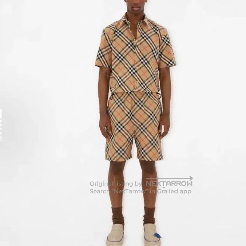 Burberry Burberry Khaki Logo Check Short Sleeve Shirt. Size US L / EU 52-54 / 3 - 9 Thumbnail