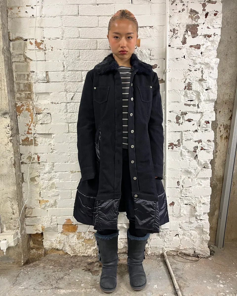 Marithe + Francois Girbaud 1990s Marithé + François Girbaud Navy Wool Quilted Fur Collar Long Coat Size M / US 6-8 / IT 42-44 - 2 Thumbnail