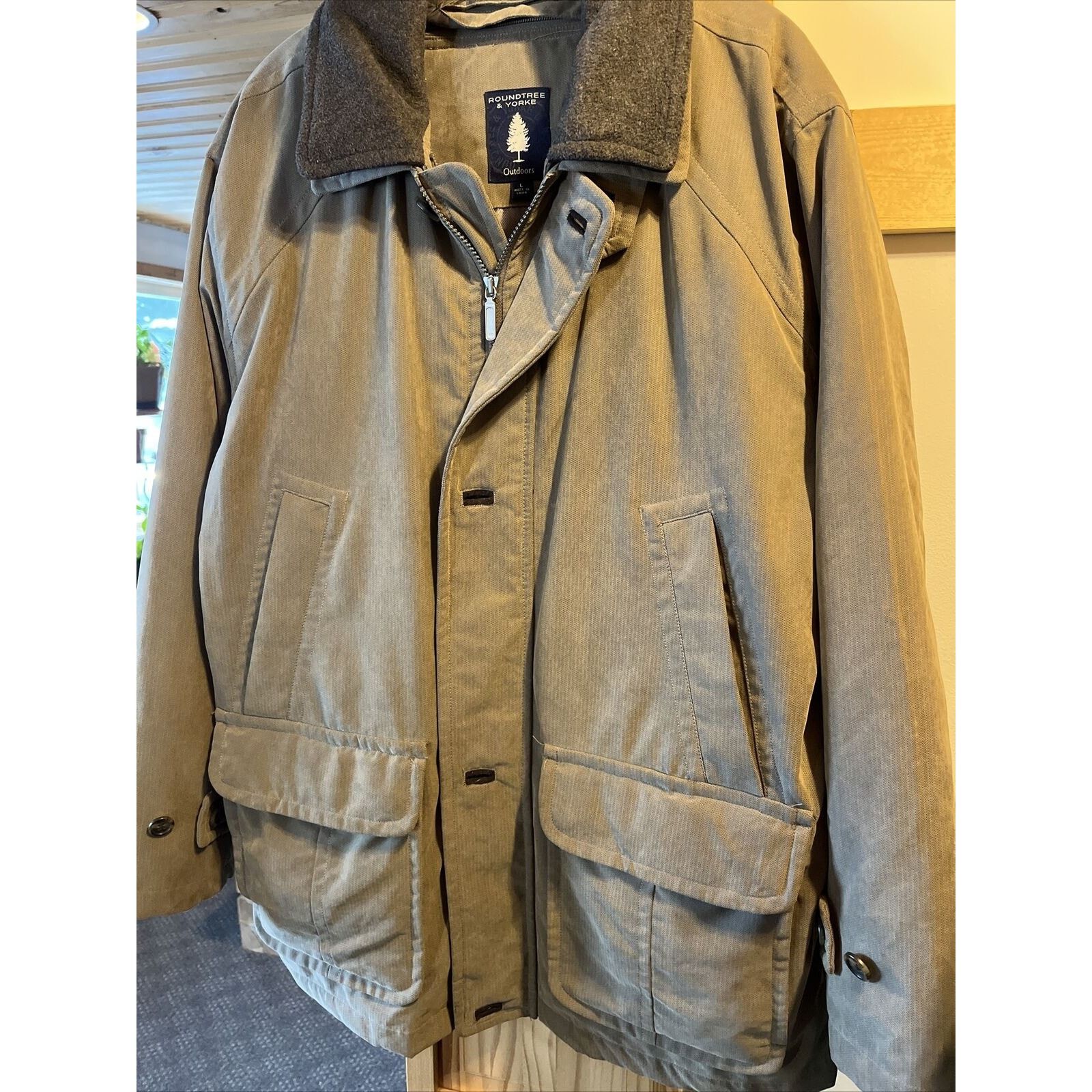 Roundtree & Yorke Roundtree & Yorke Outdoors Mens L Gray Lined Polyester Coat Size US L / EU 52-54 / 3 - 6 Thumbnail