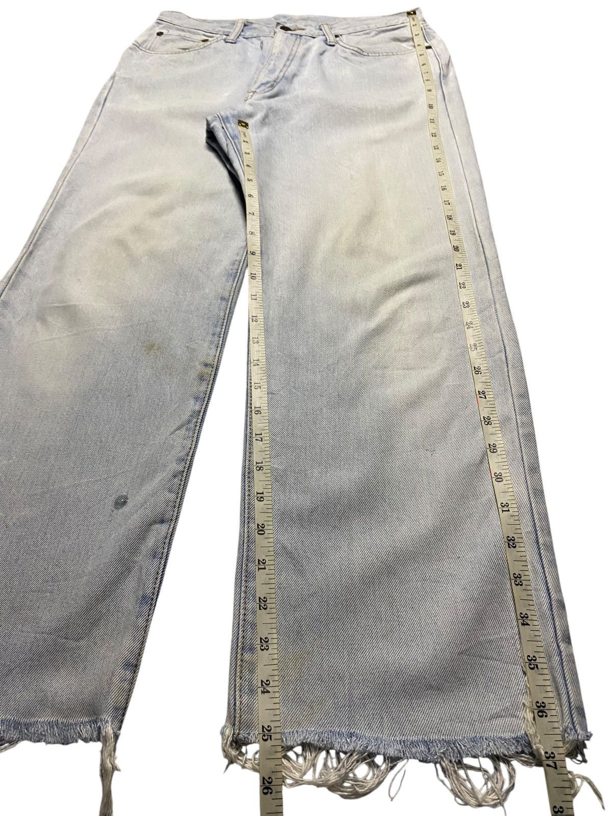 Edwin Vintage Japanese Brand Edwin Light Faded Wash Frayer Jeans Size US 30 / EU 46 - 13 Thumbnail